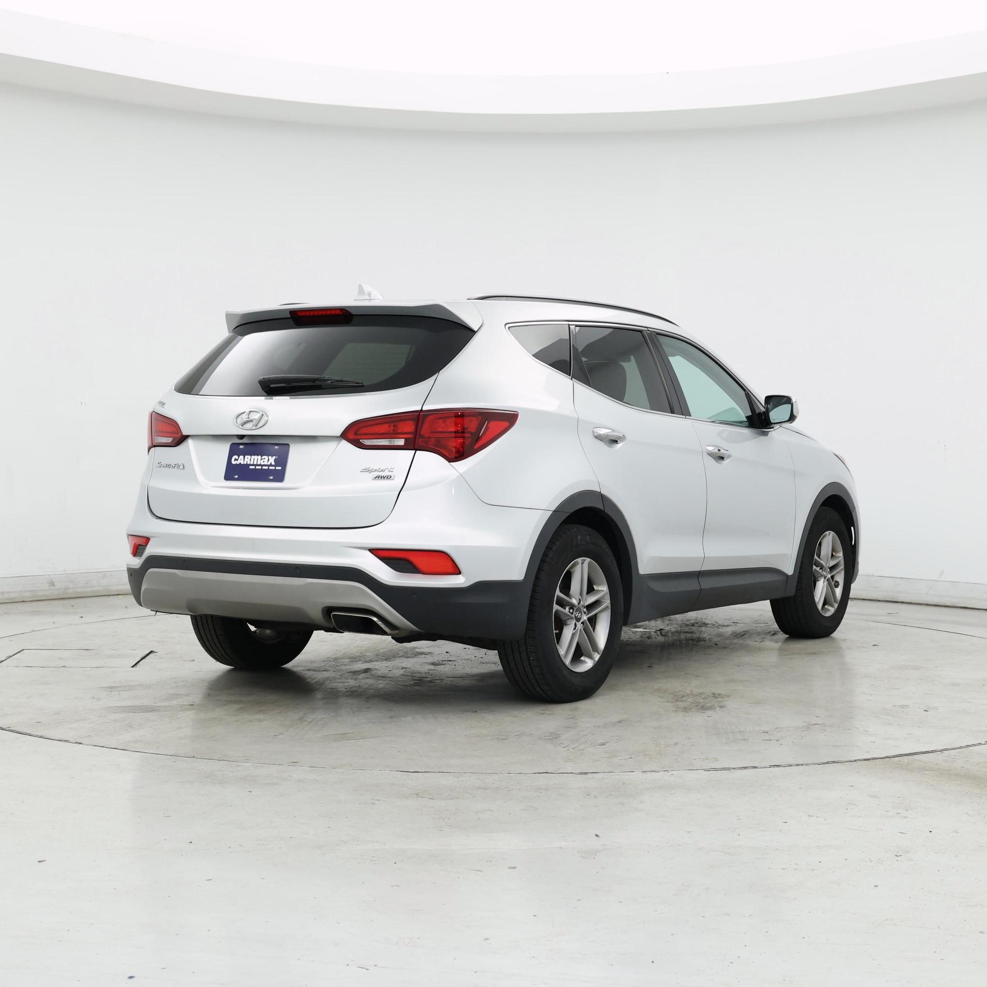 Thumbnail: 2017 Hyundai Santa Fe - 8