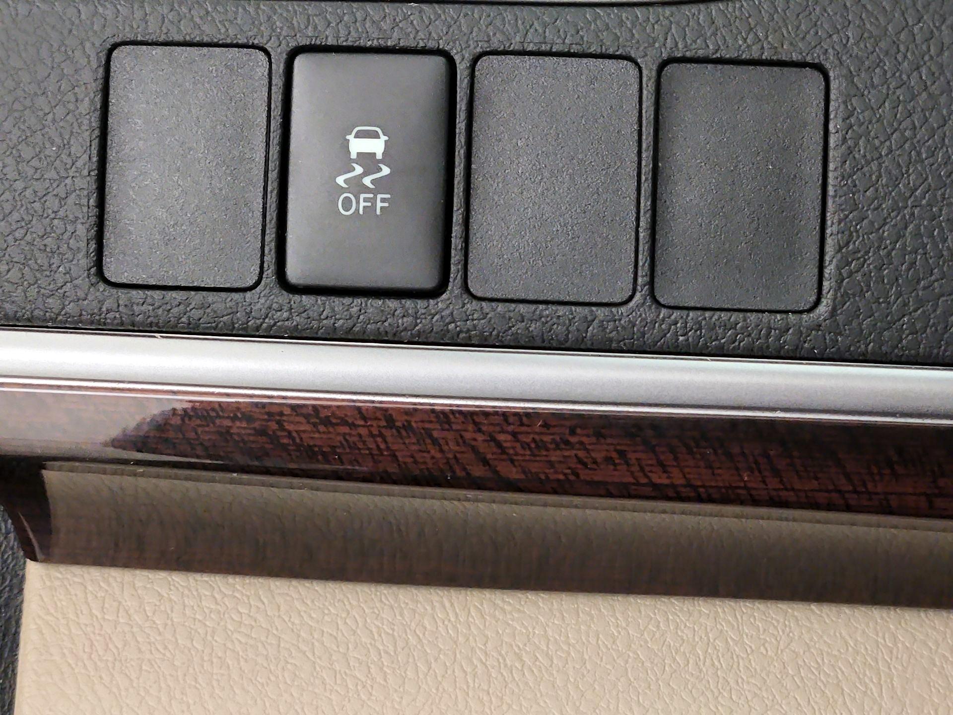 Thumbnail: 2014 Toyota Camry - 13