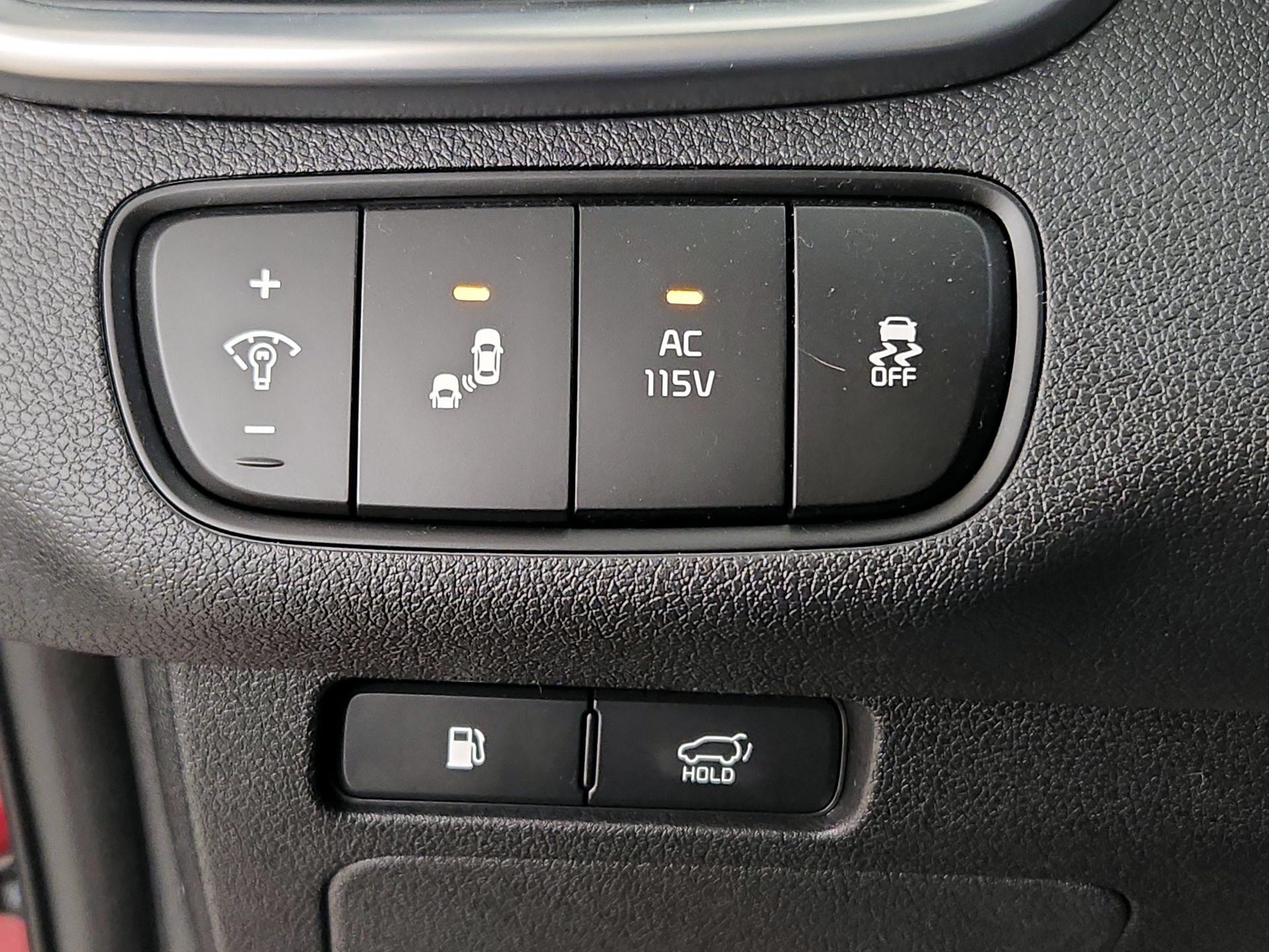 Thumbnail: 2016 Kia Sorento - 13