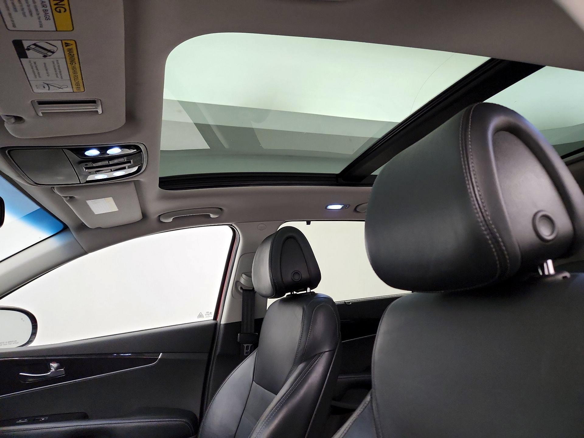 Thumbnail: 2016 Kia Sorento - 20