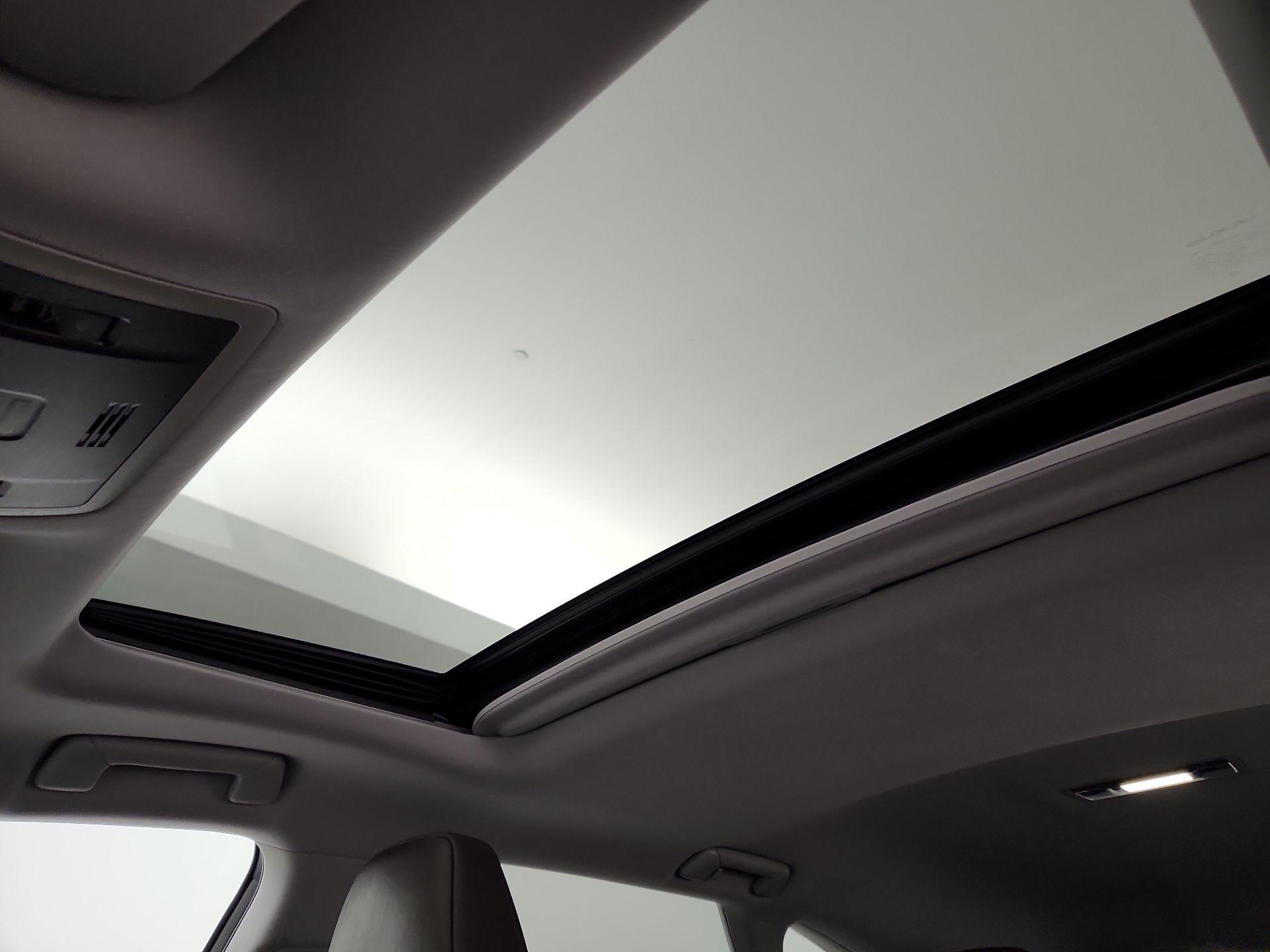 Thumbnail: 2018 Lexus RX - 20