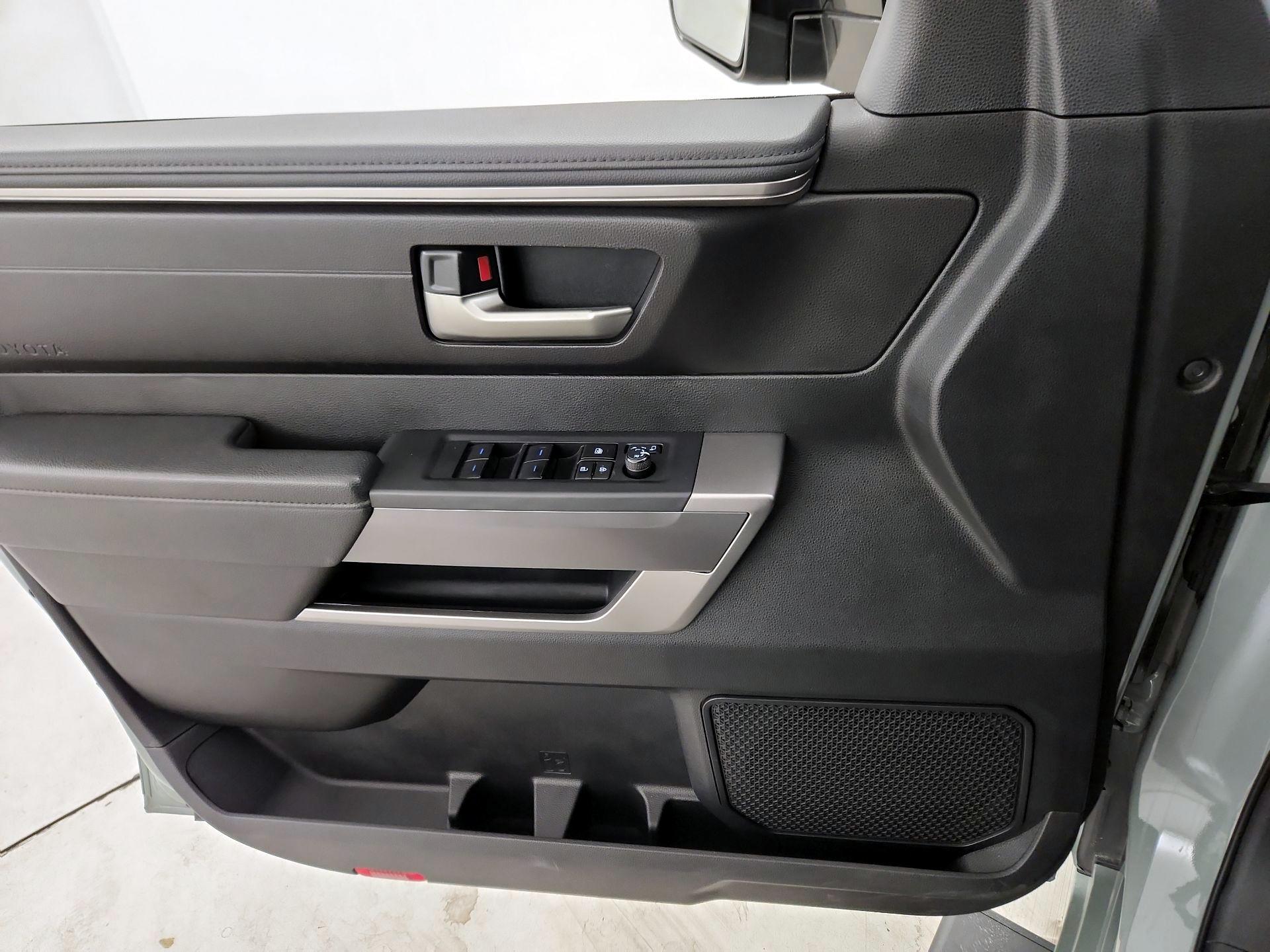 Thumbnail: 2023 Toyota Tundra - 12