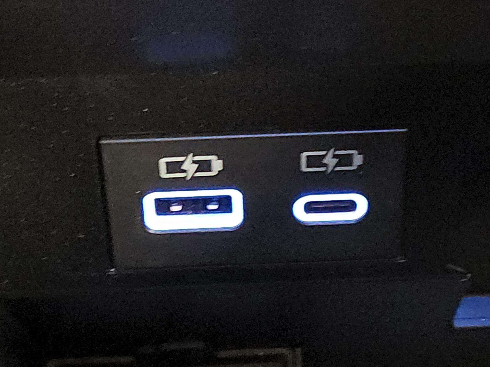 Thumbnail: 2023 Toyota Tundra - 19