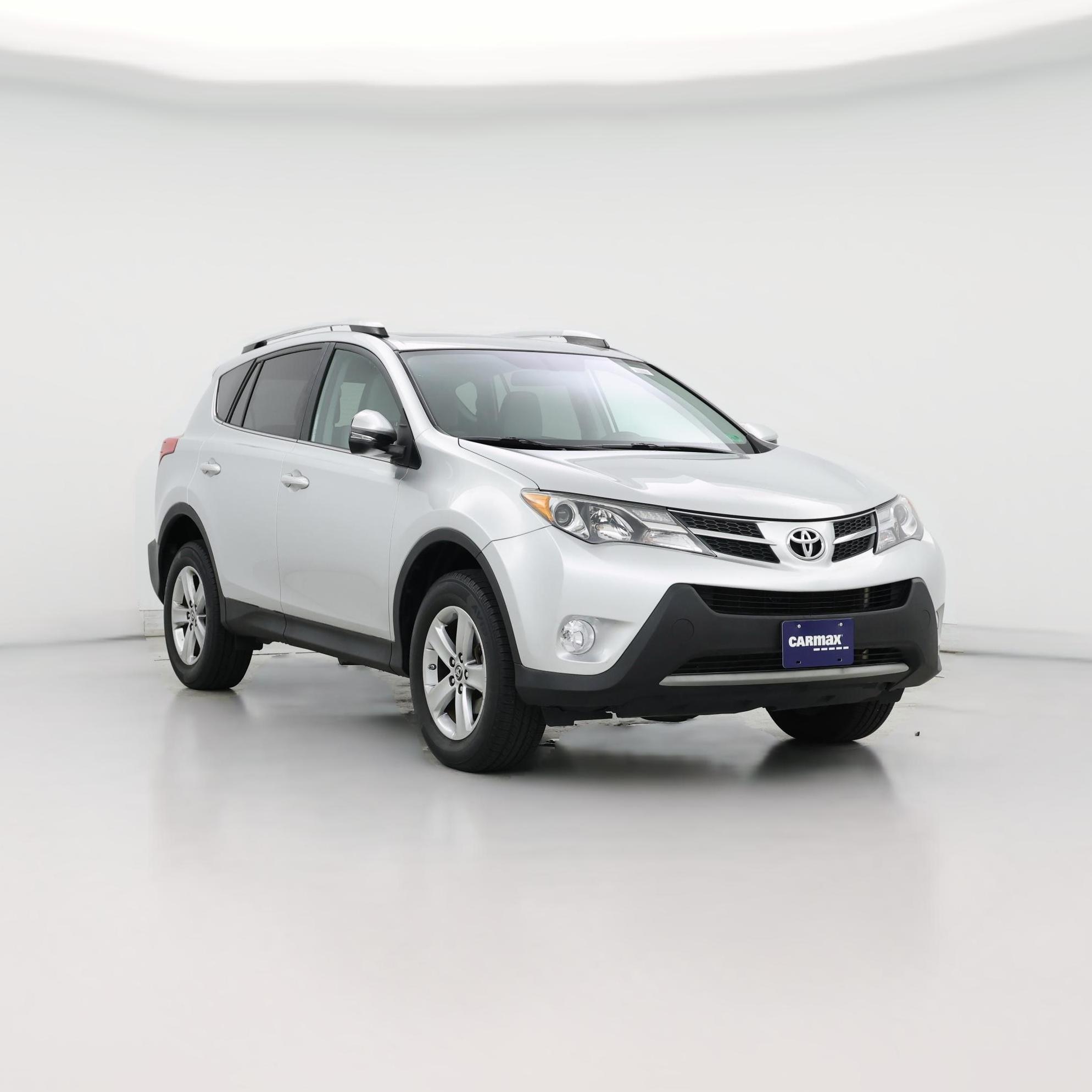 Thumbnail: 2015 Toyota RAV4 - 1