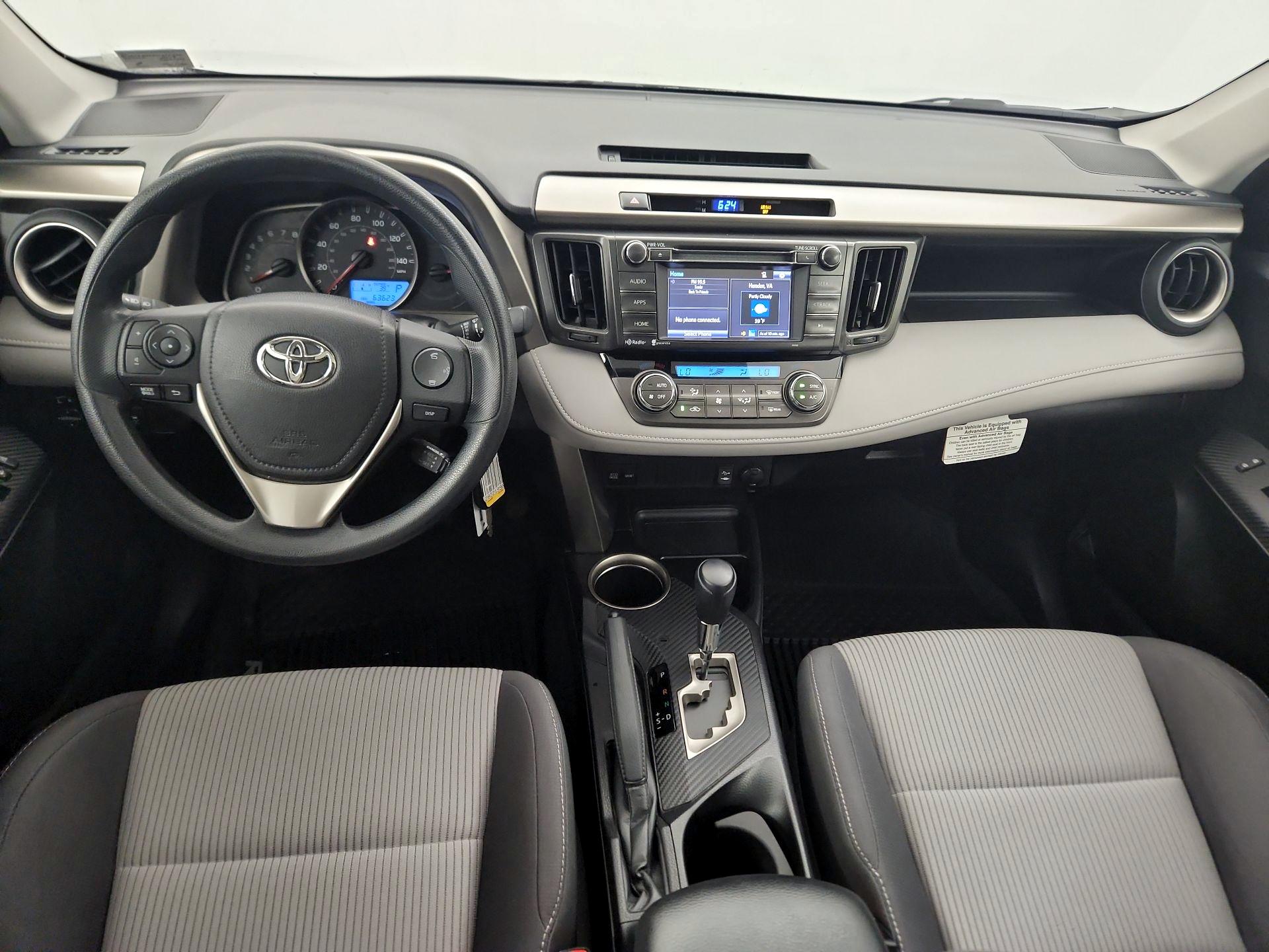 Thumbnail: 2015 Toyota RAV4 - 9