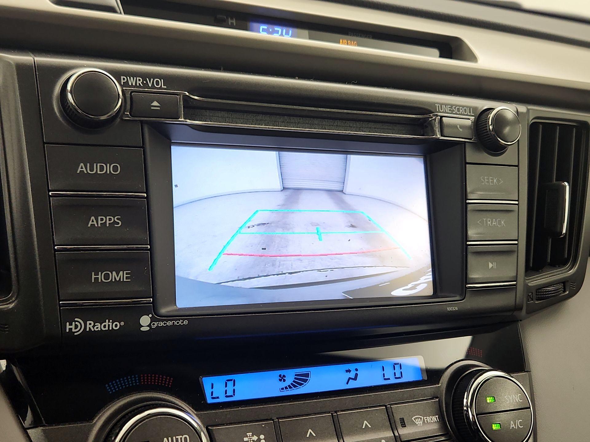 Thumbnail: 2015 Toyota RAV4 - 14