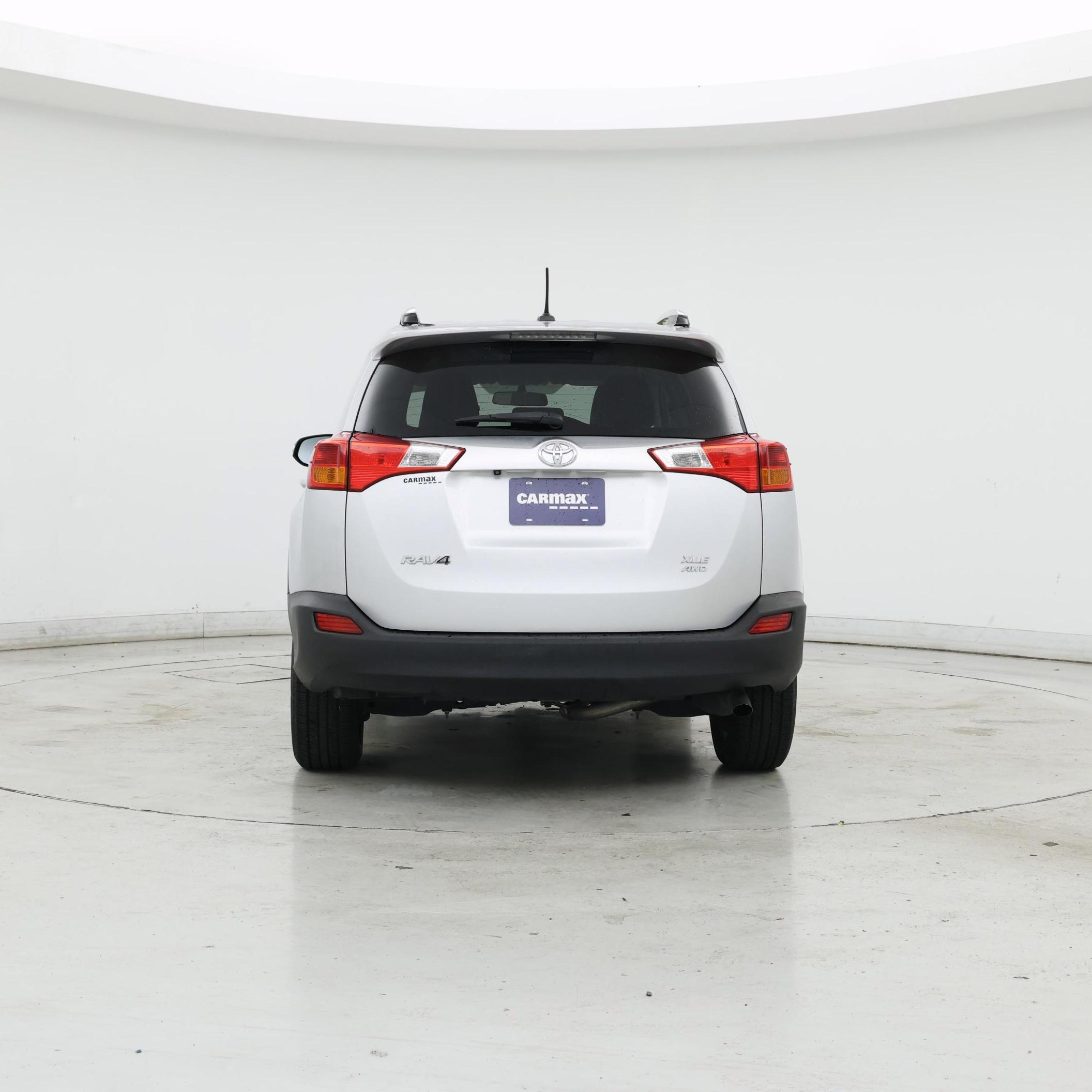 Thumbnail: 2015 Toyota RAV4 - 6