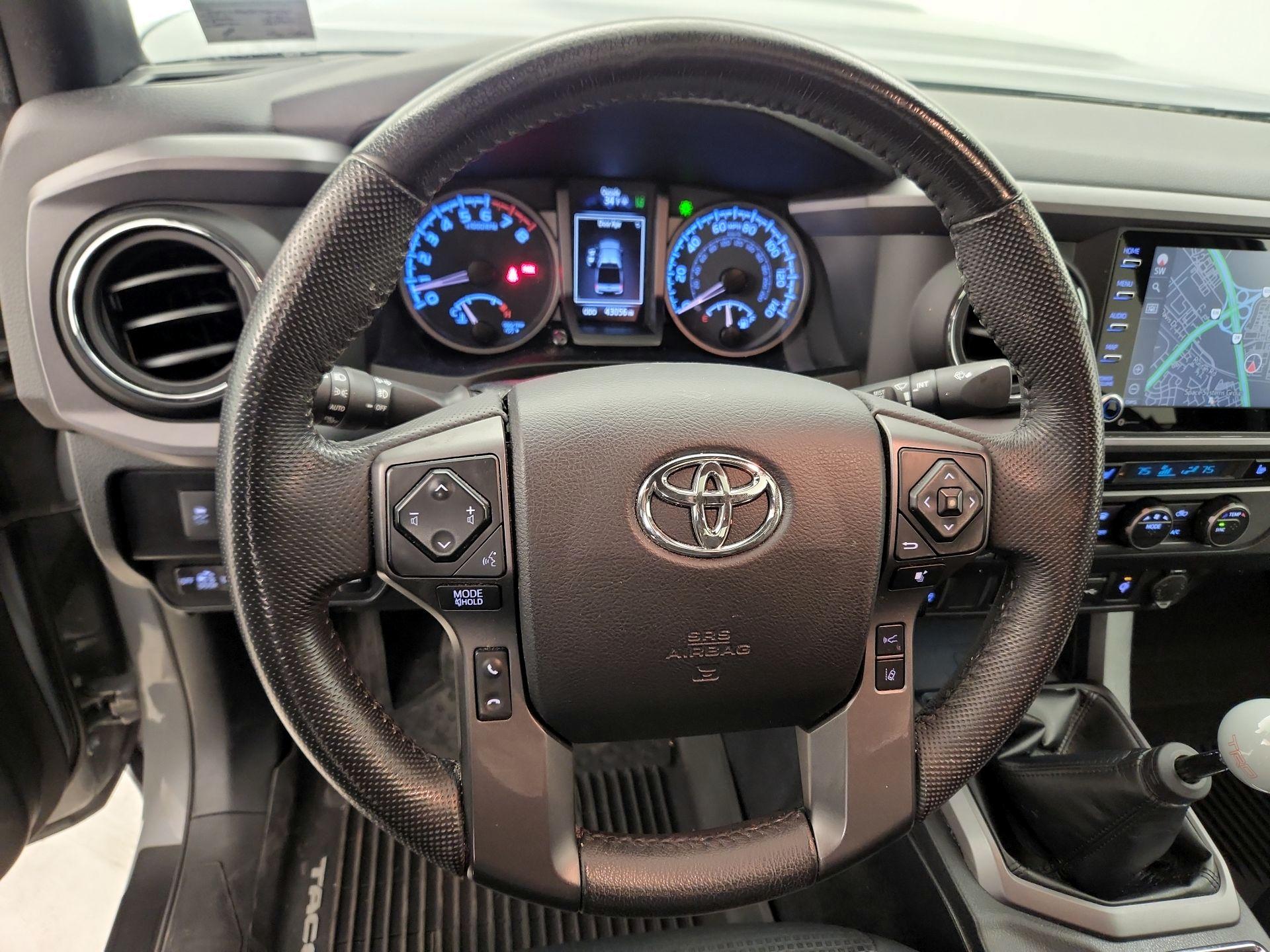 Thumbnail: 2021 Toyota Tacoma - 10