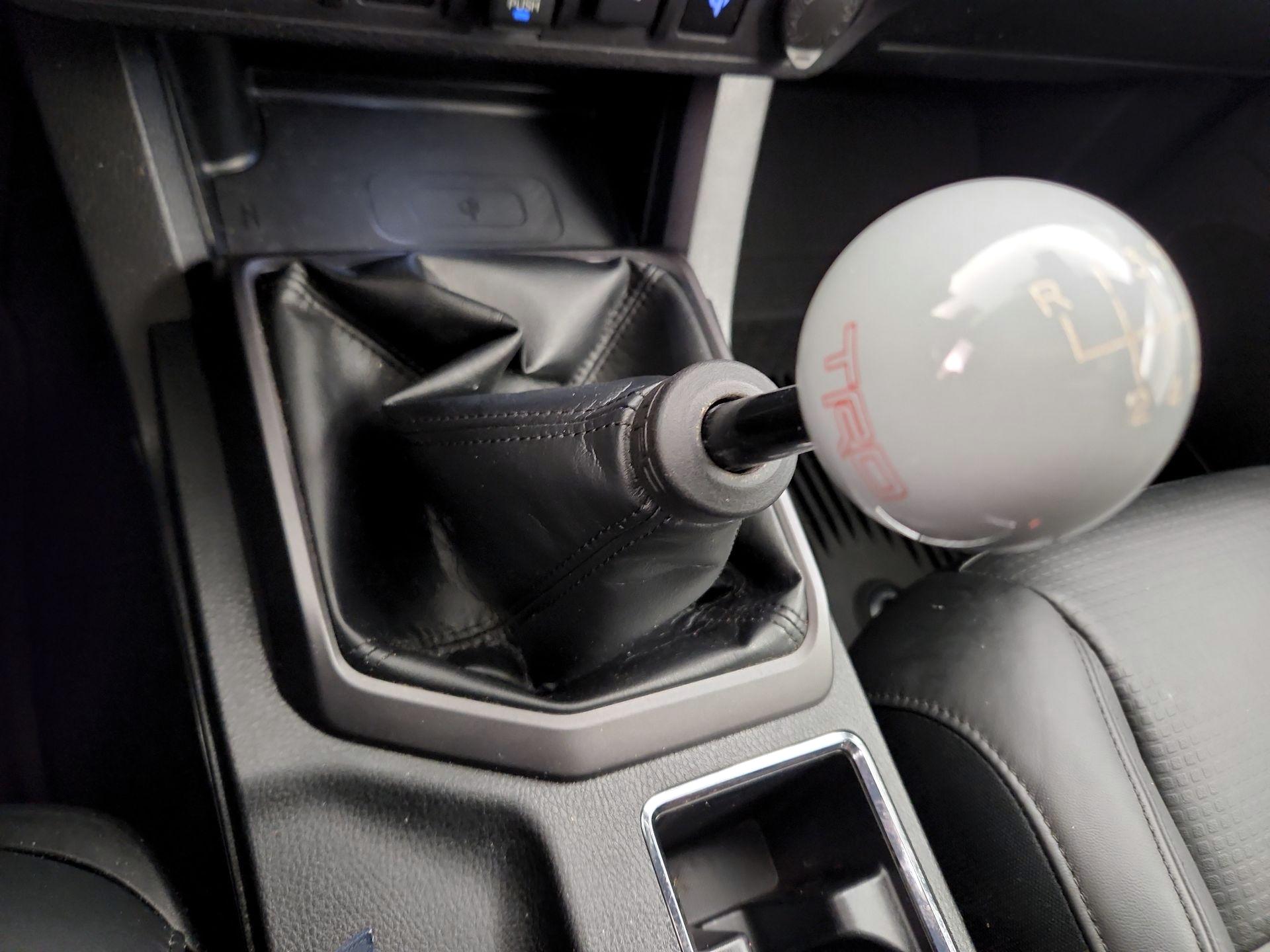 Thumbnail: 2021 Toyota Tacoma - 18