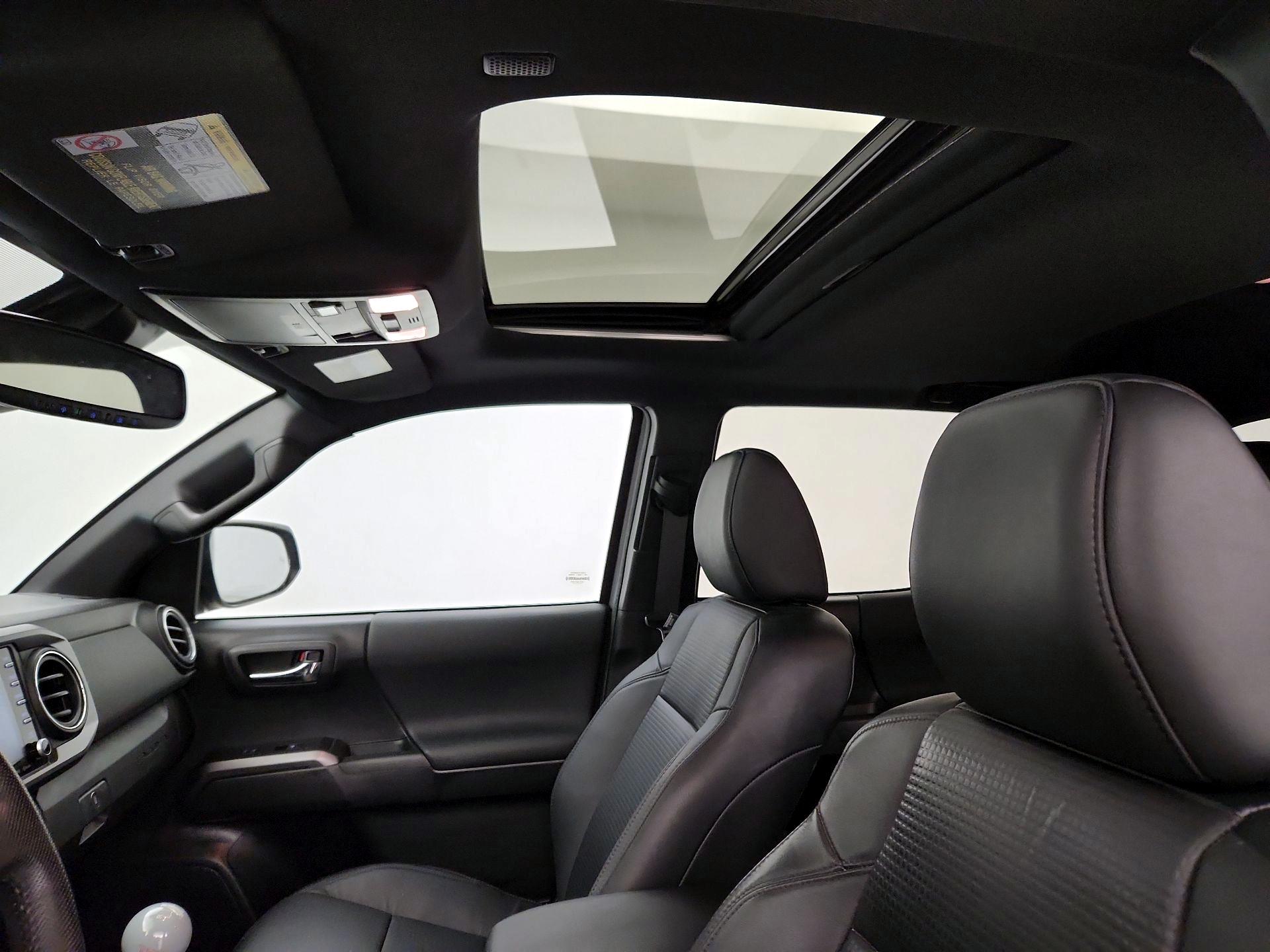 Thumbnail: 2021 Toyota Tacoma - 20