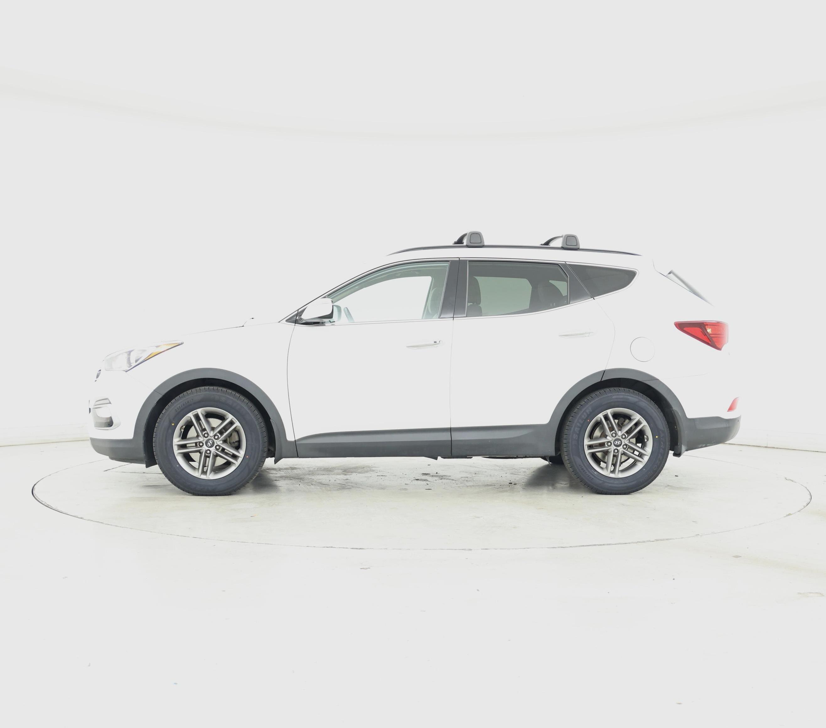 Thumbnail: 2018 Hyundai Santa Fe - 3