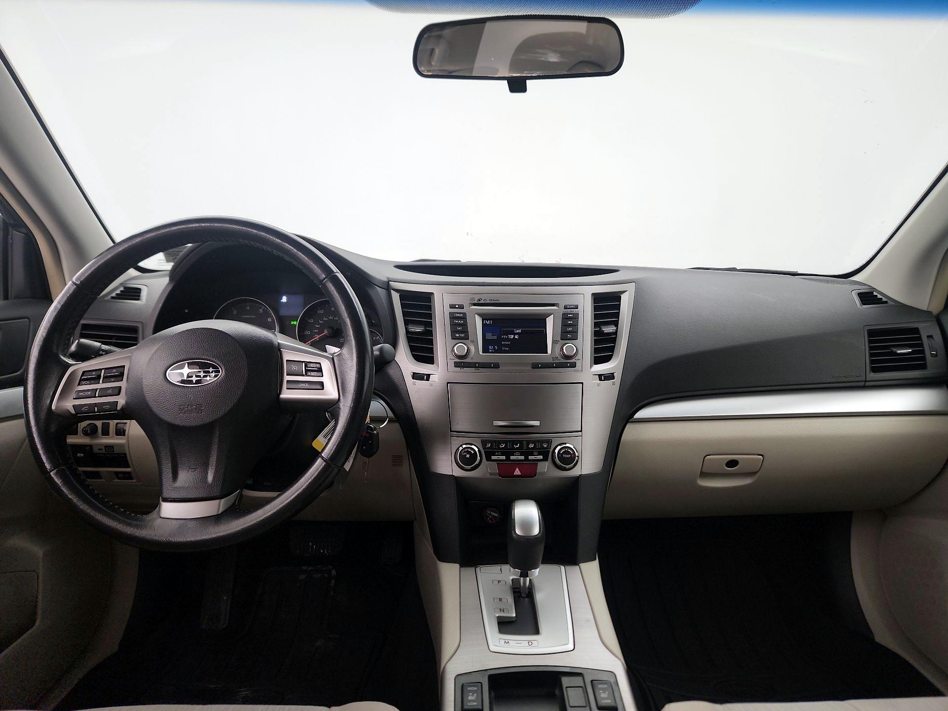 Thumbnail: 2014 Subaru Outback - 9