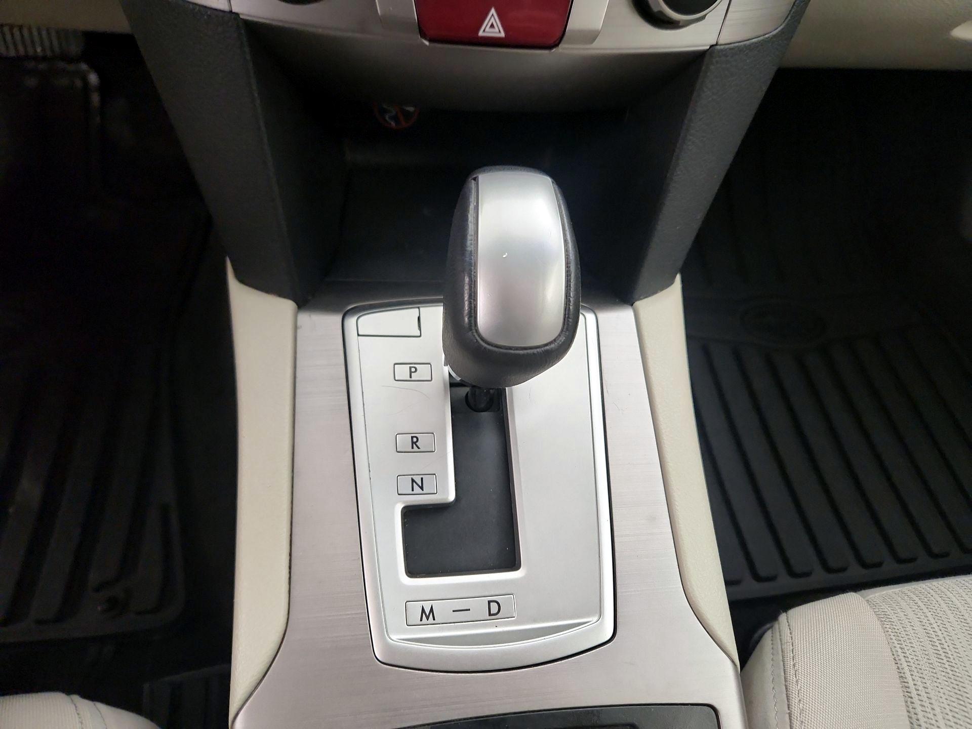 Thumbnail: 2014 Subaru Outback - 16