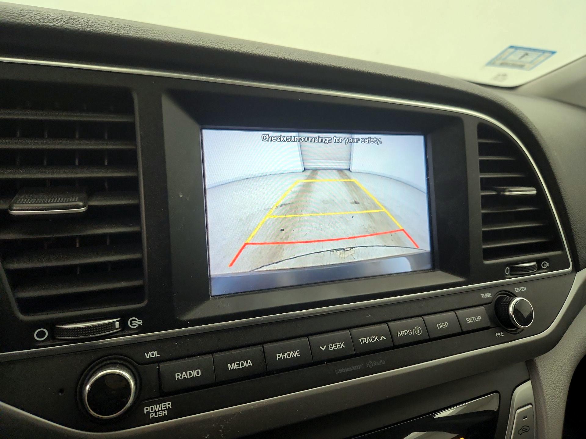 Thumbnail: 2017 Hyundai Elantra - 14