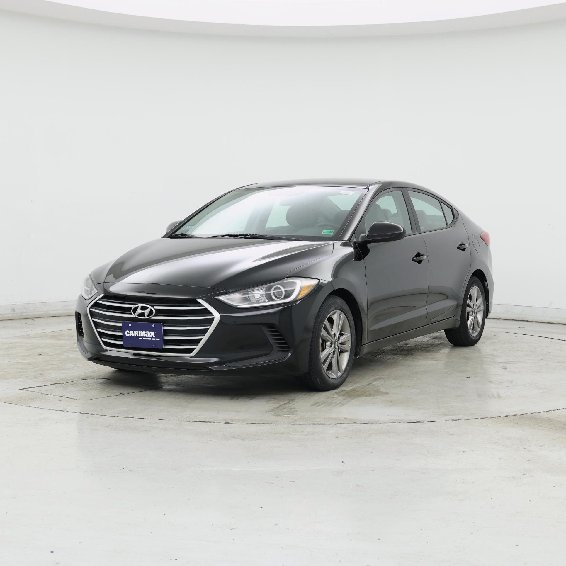 Thumbnail: 2017 Hyundai Elantra - 4
