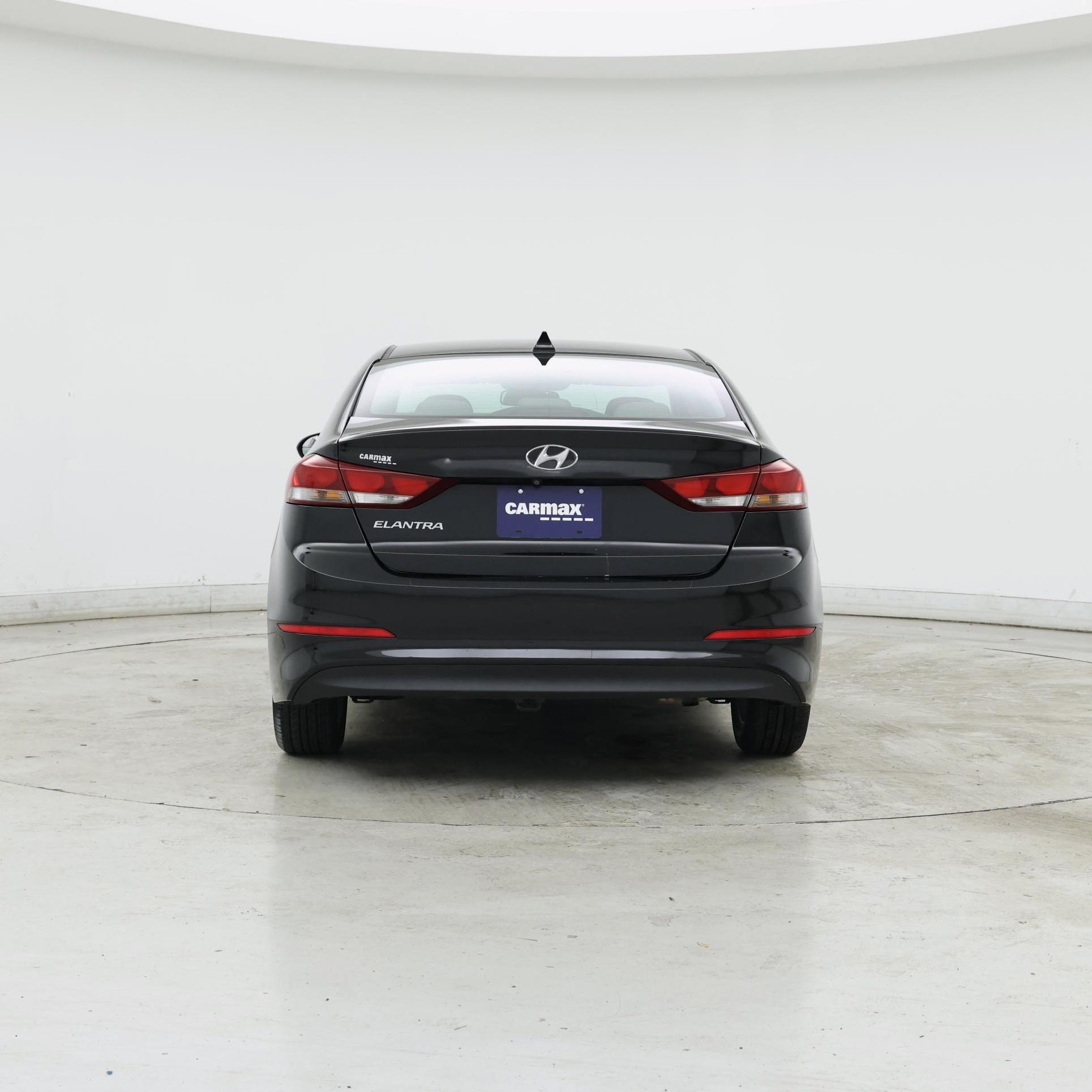 Thumbnail: 2017 Hyundai Elantra - 6