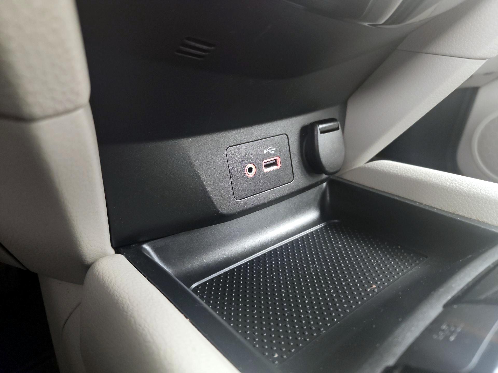 Thumbnail: 2020 Nissan Rogue Sport - 18