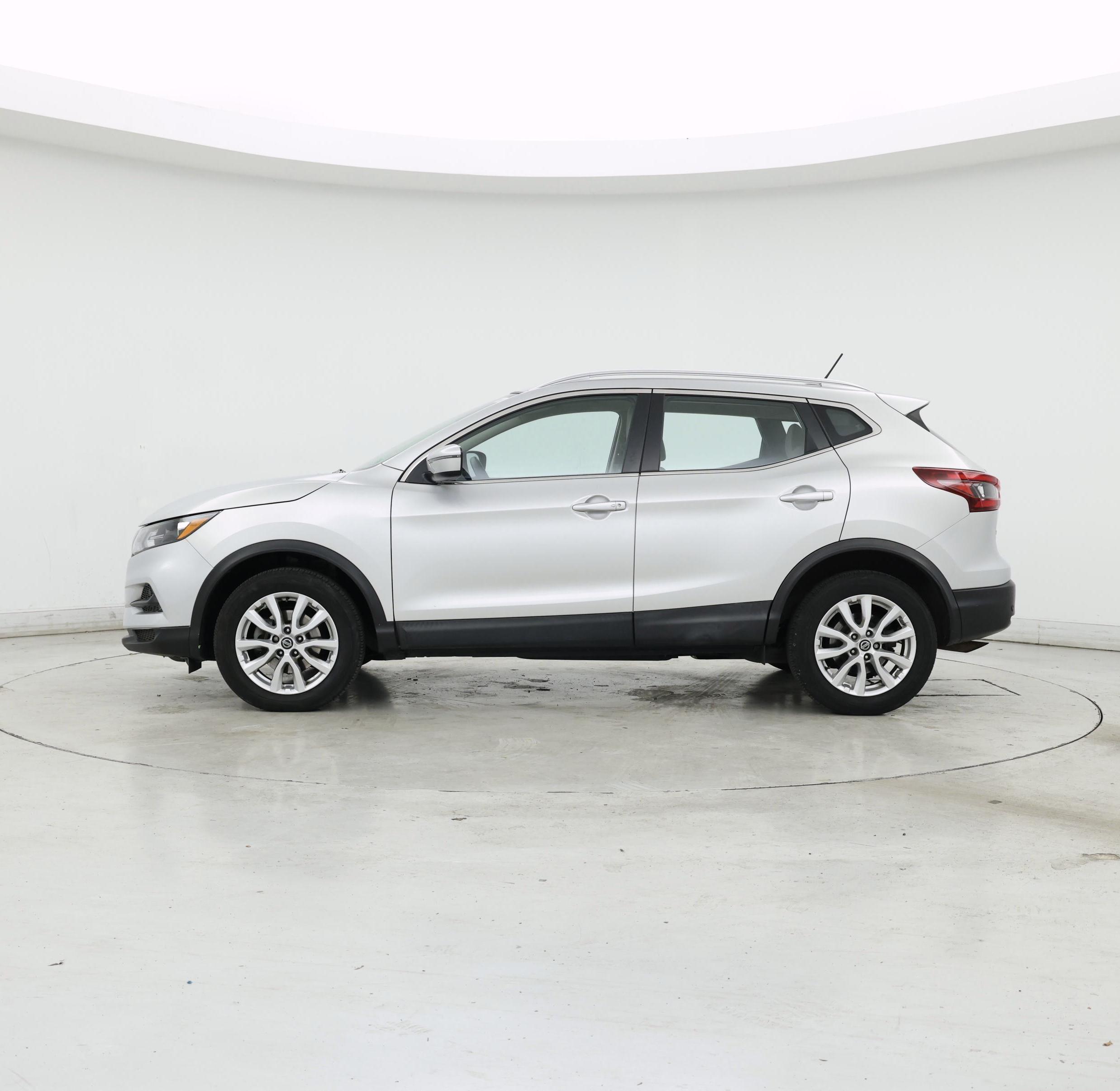 Thumbnail: 2020 Nissan Rogue Sport - 3