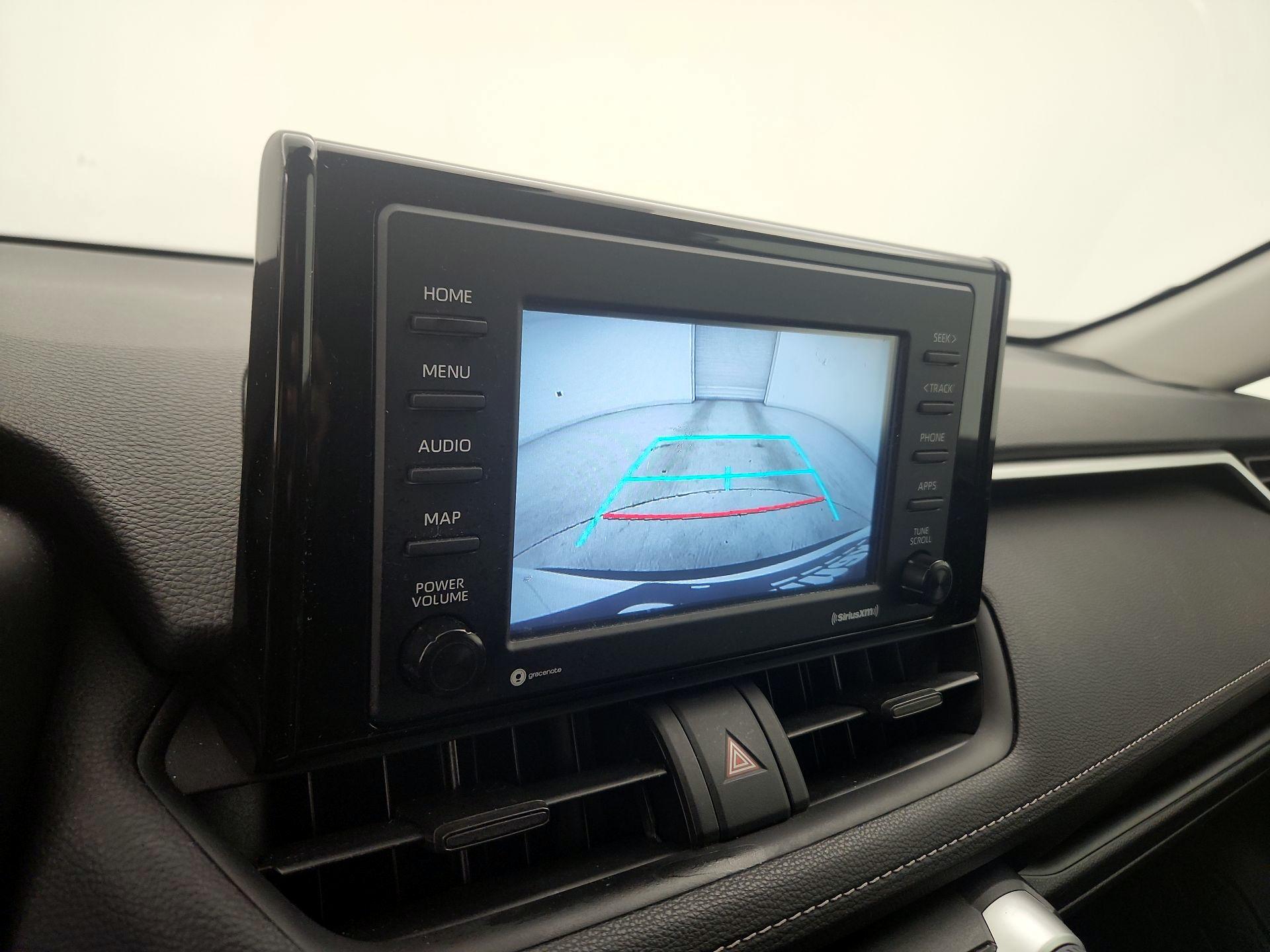 Thumbnail: 2021 Toyota RAV4 - 14