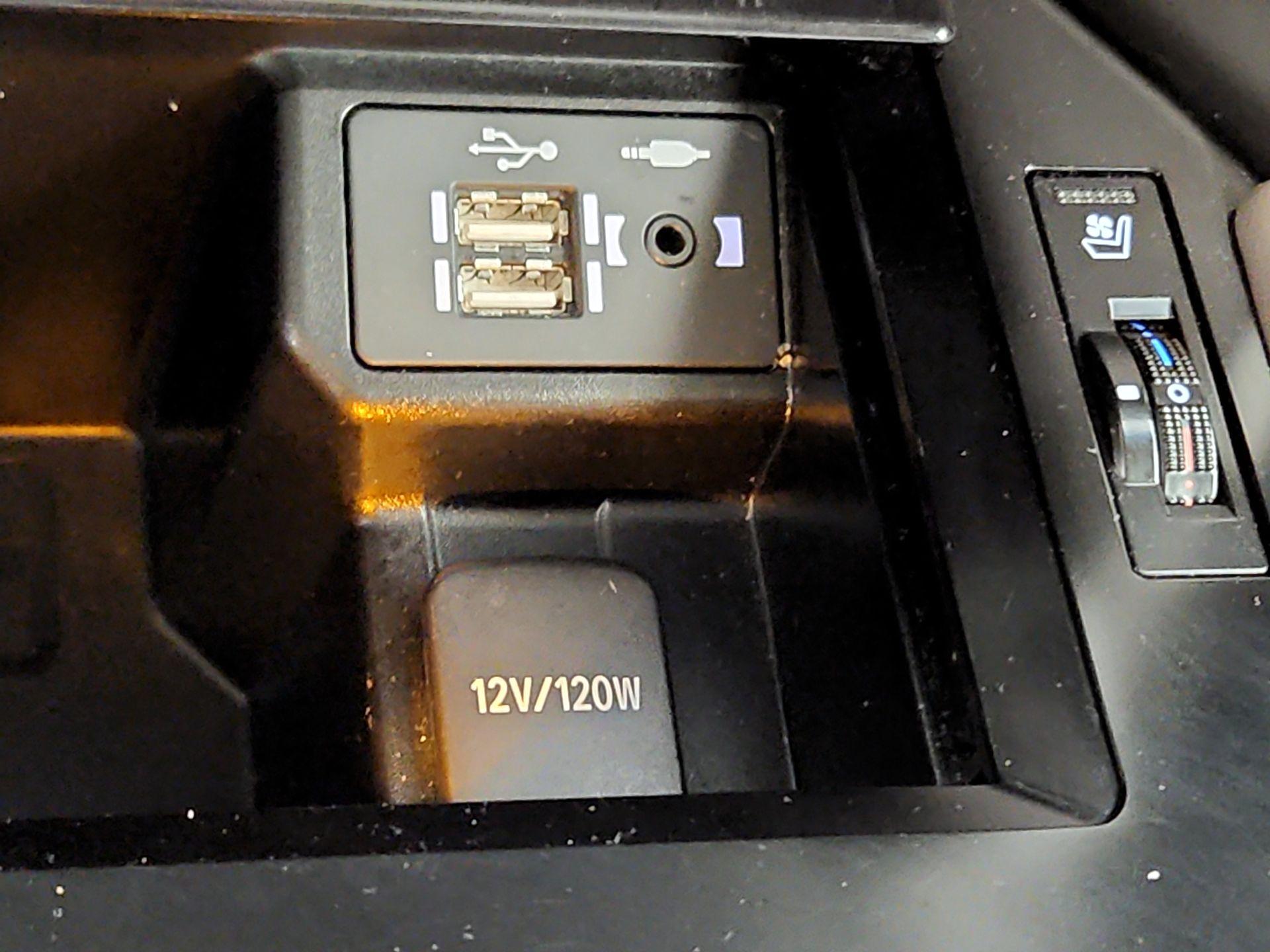 Thumbnail: 2021 Lexus GX - 19