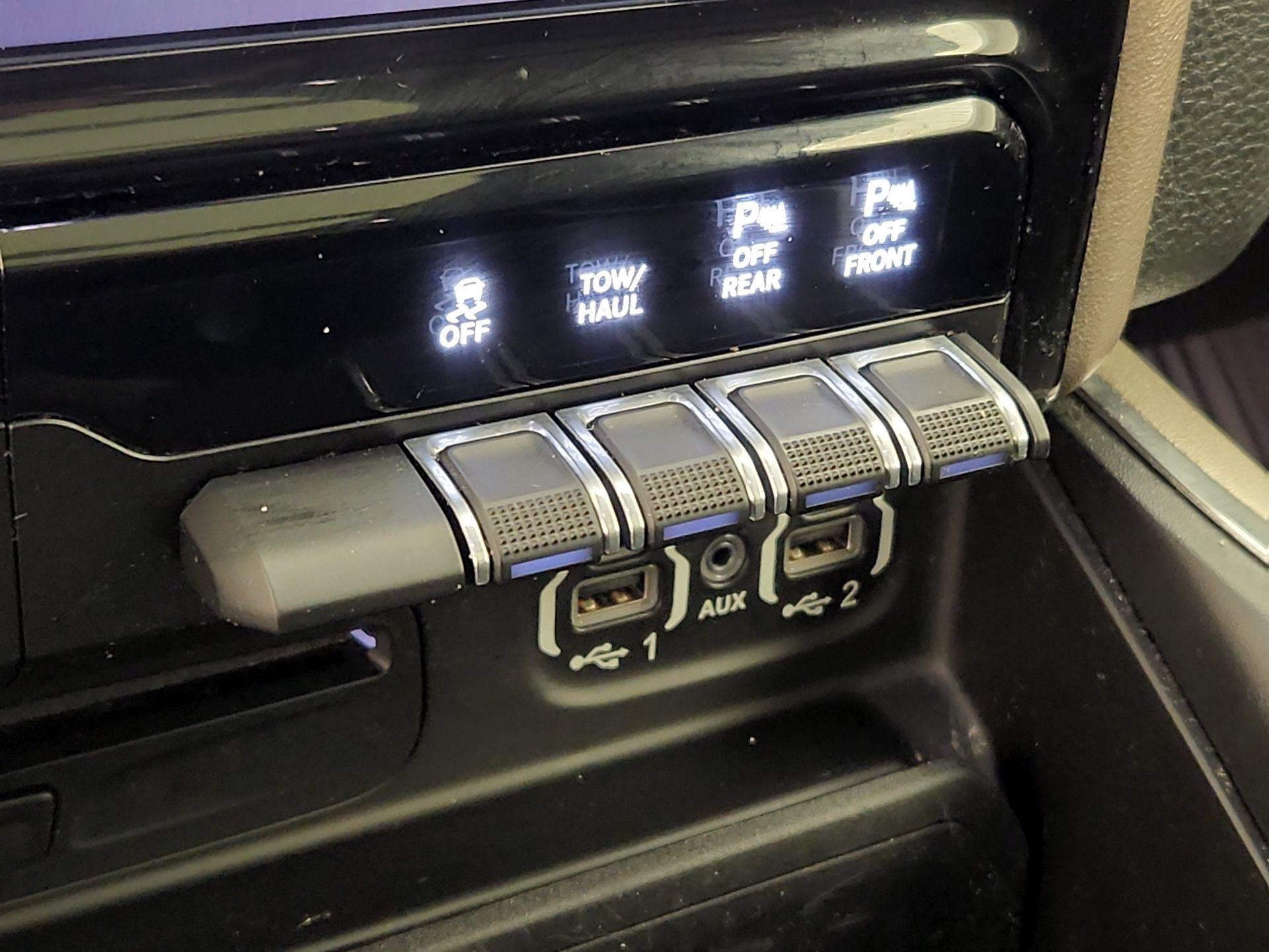 Thumbnail: 2019 RAM 1500 - 19