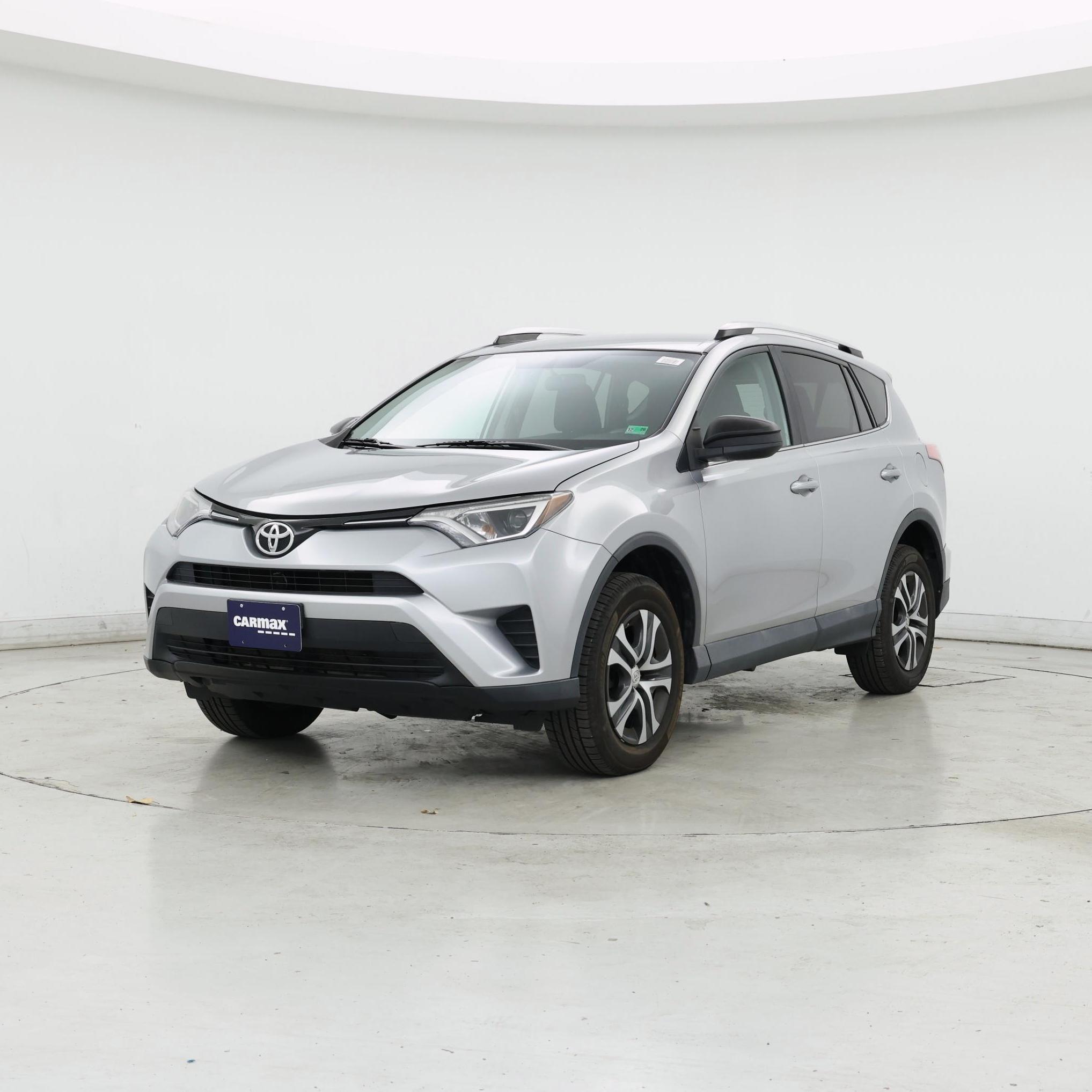 Thumbnail: 2016 Toyota RAV4 - 4