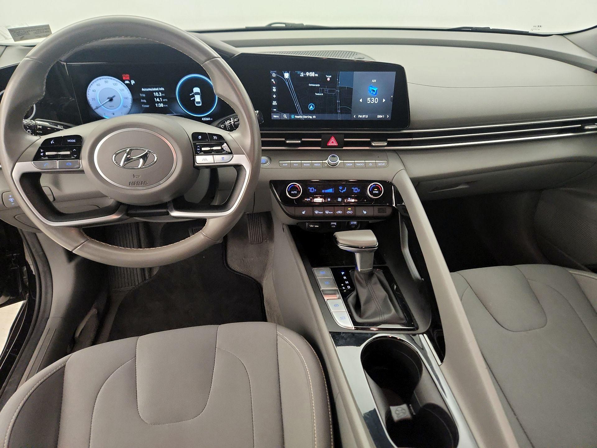 Thumbnail: 2023 Hyundai Elantra - 9