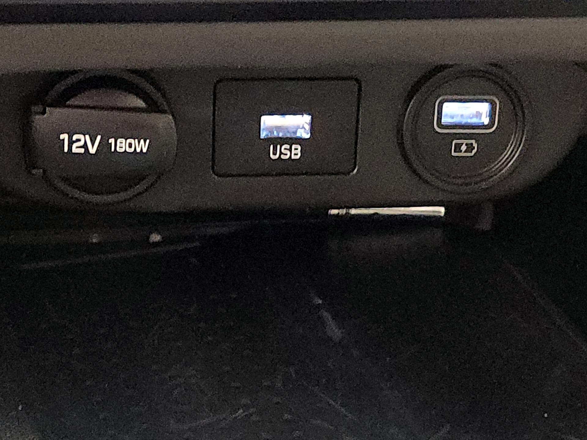 Thumbnail: 2023 Hyundai Elantra - 19