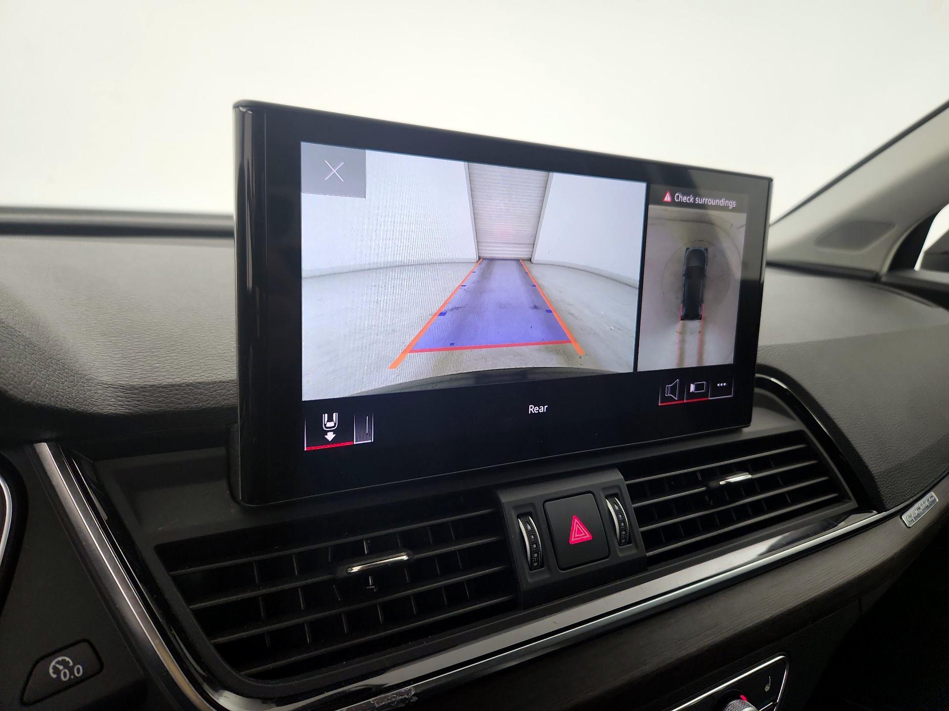 Thumbnail: 2023 Audi Q5 - 15