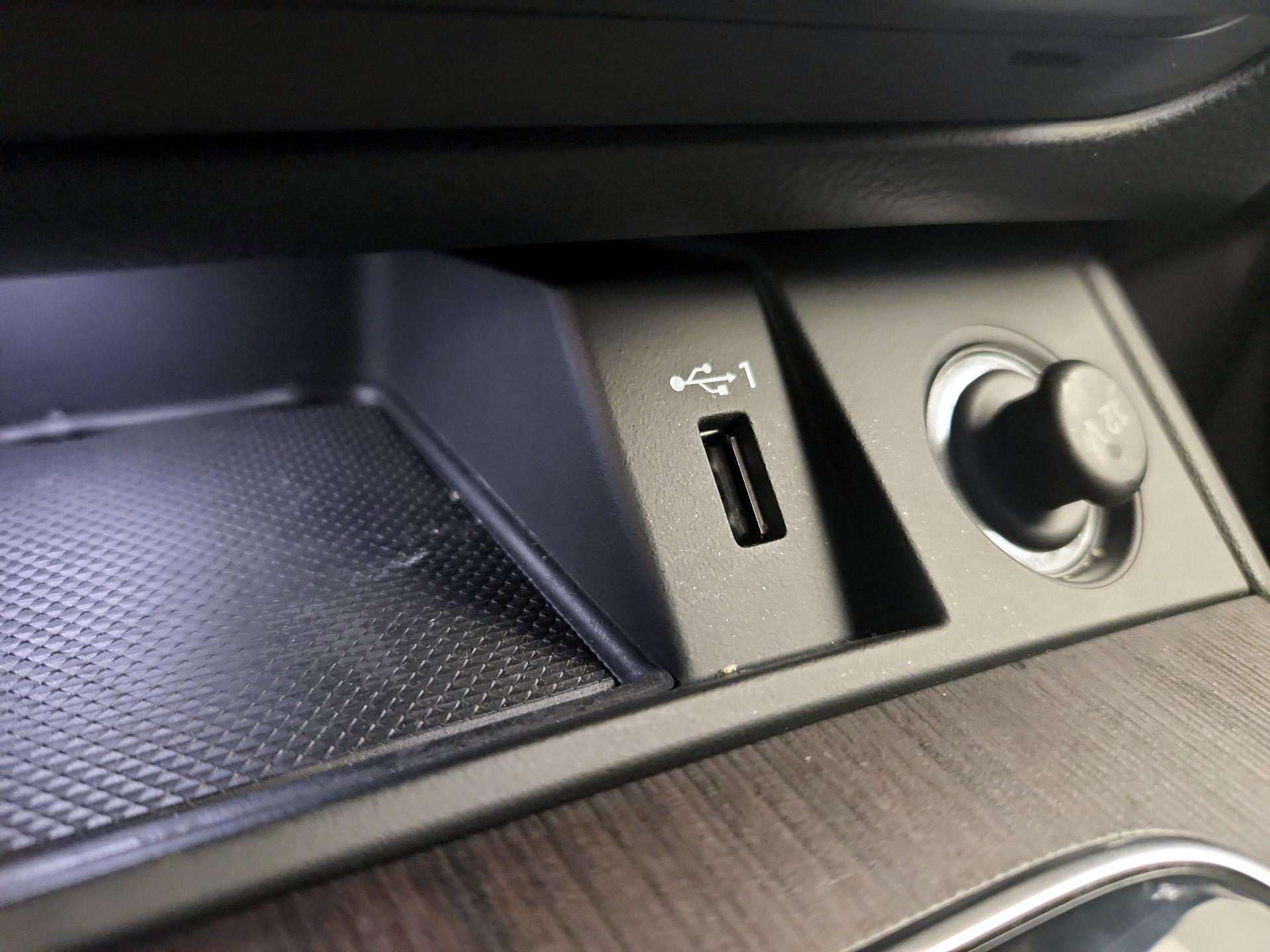 Thumbnail: 2023 Audi Q5 - 19