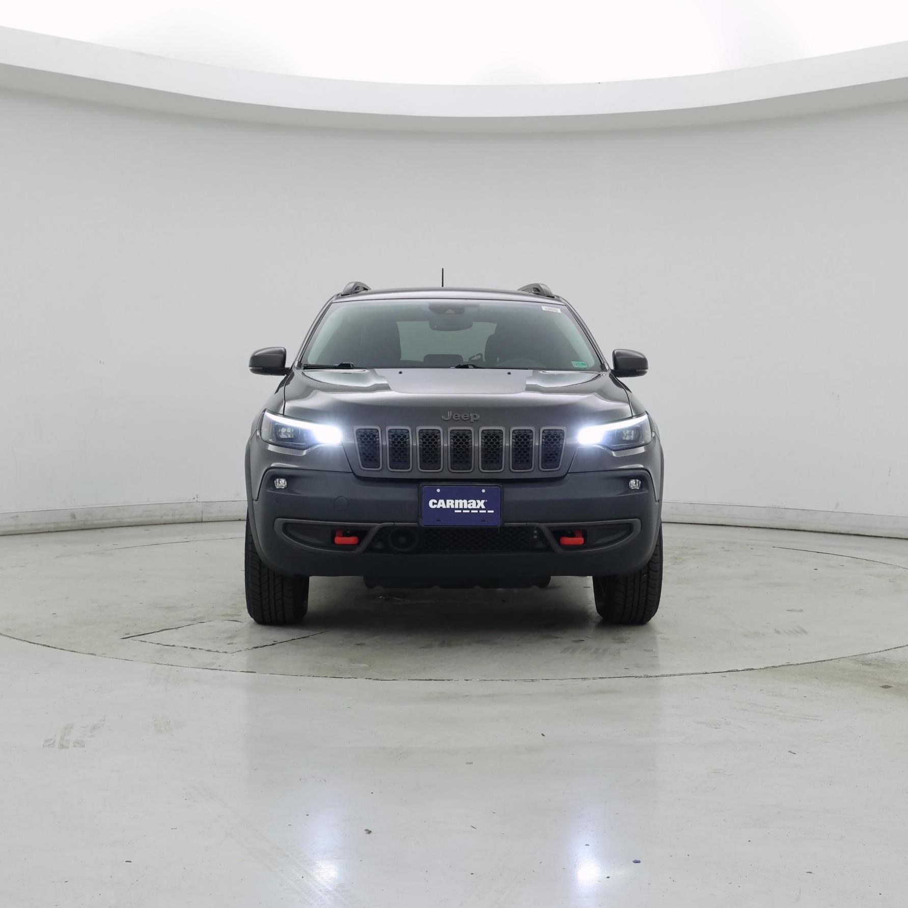 Thumbnail: 2019 Jeep Cherokee - 5