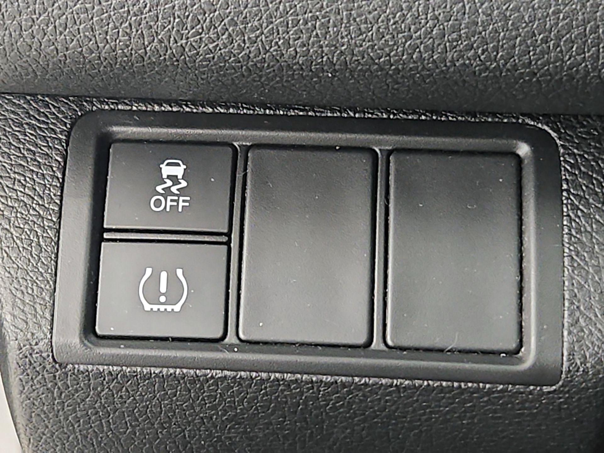 Thumbnail: 2017 Honda Civic - 13