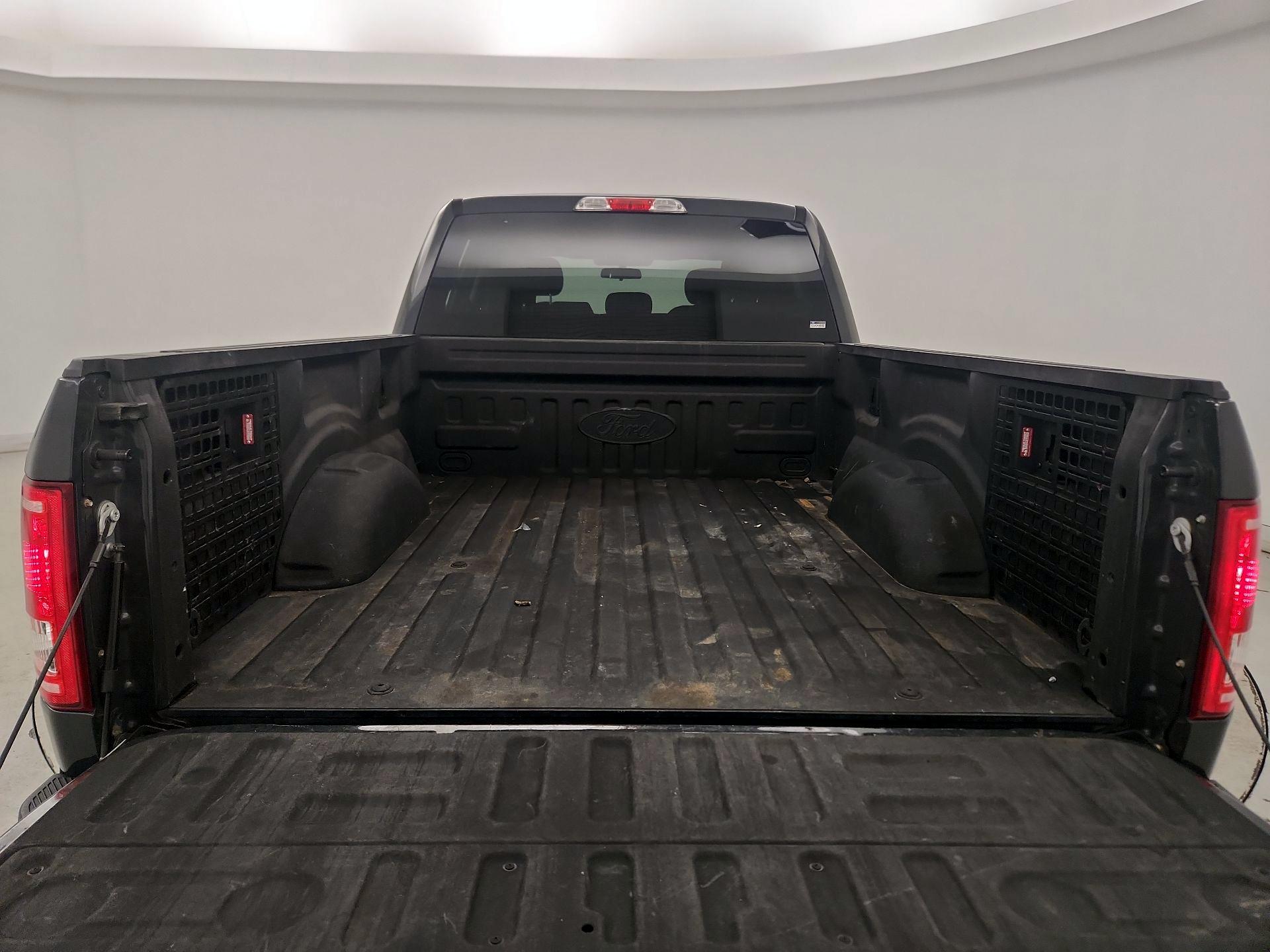 Thumbnail: 2017 Ford F-150 - 20