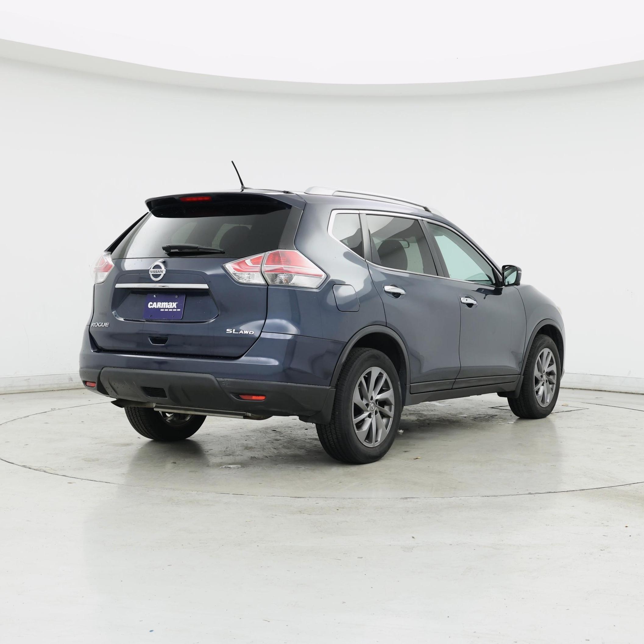 Thumbnail: 2016 Nissan Rogue - 8