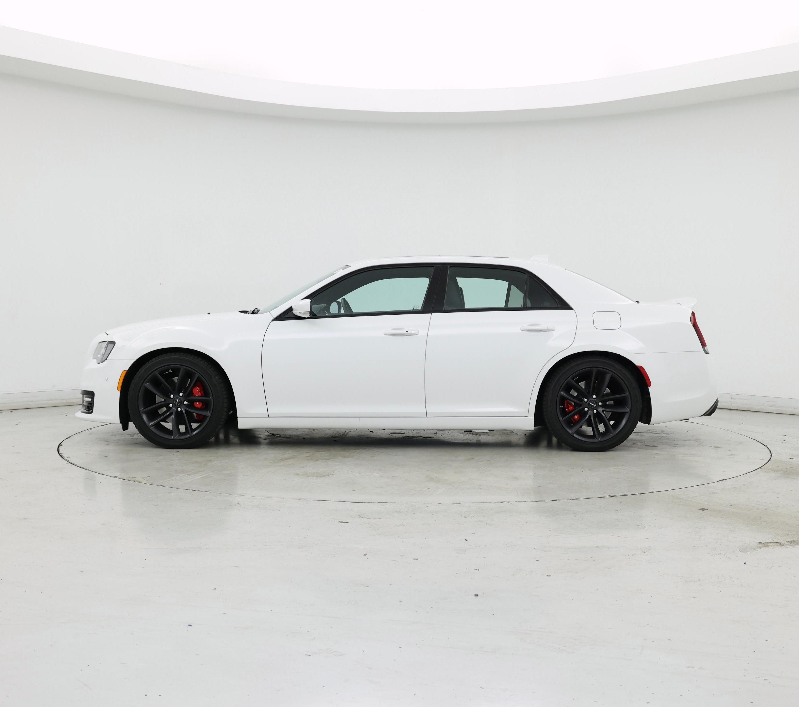 Thumbnail: 2023 Chrysler 300 - 3