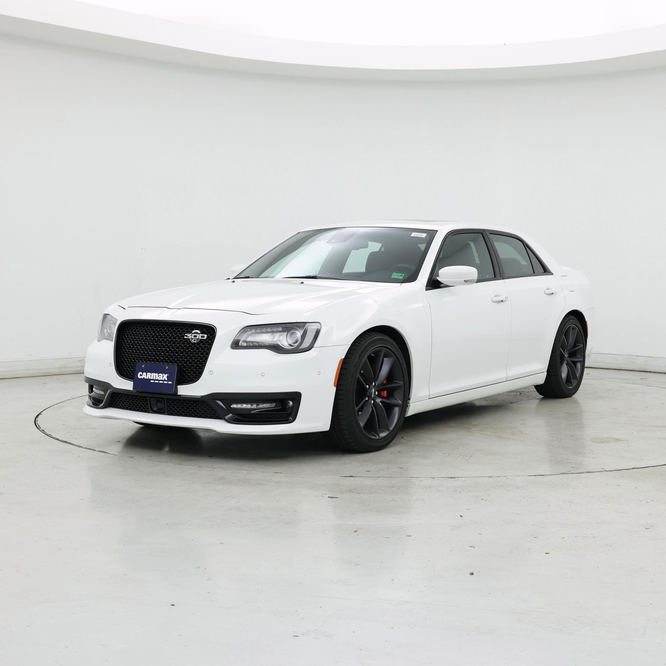 Thumbnail: 2023 Chrysler 300 - 4