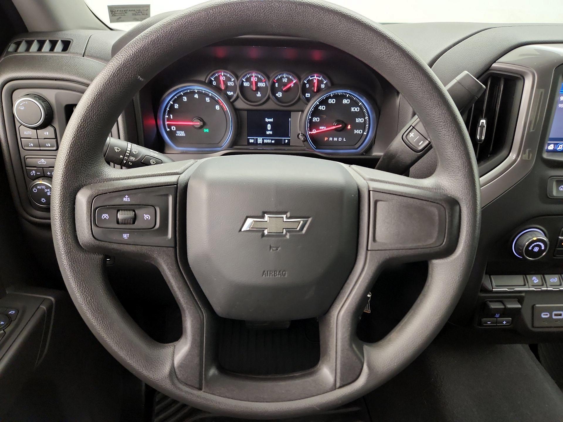 Thumbnail: 2021 Chevrolet Silverado 1500 - 10