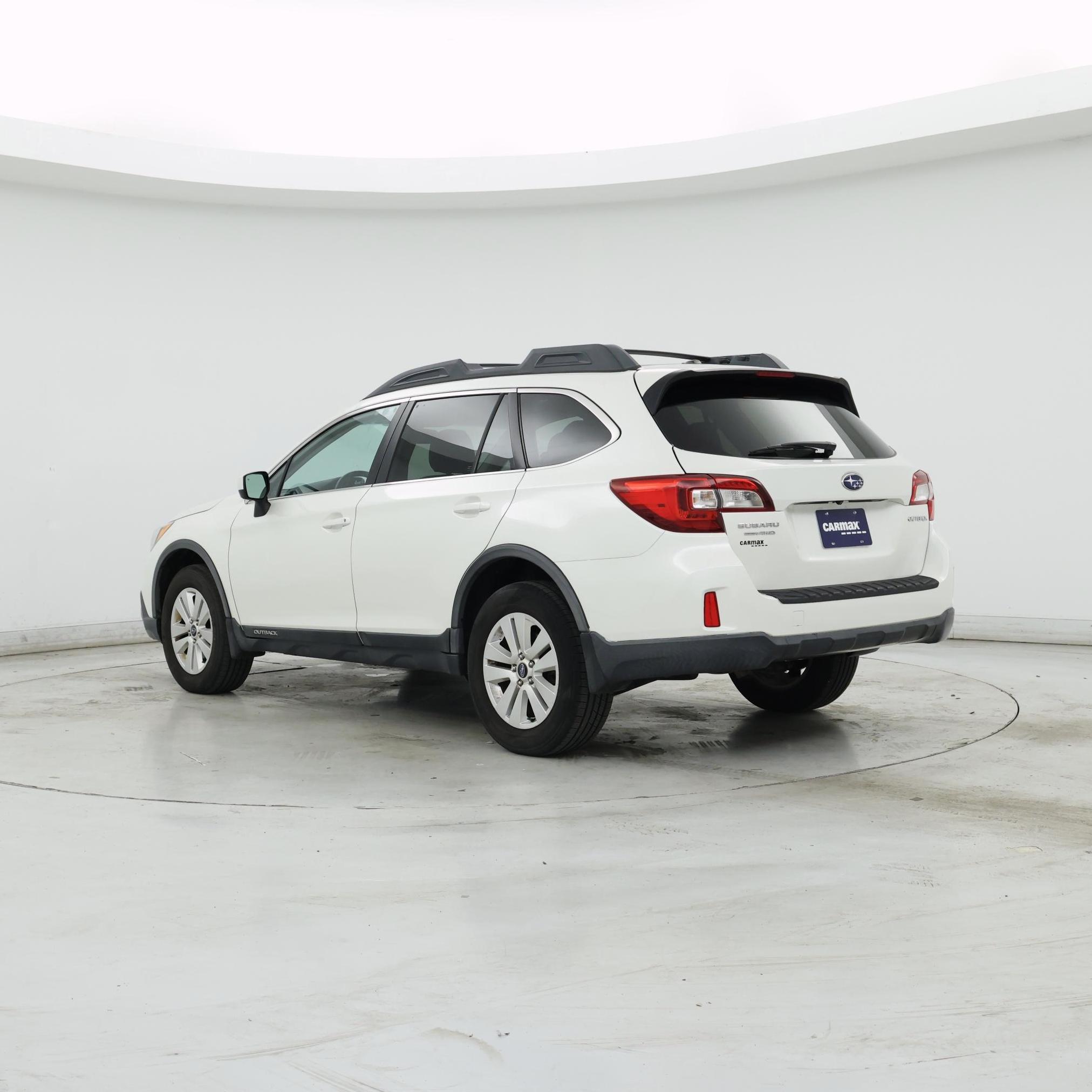 Thumbnail: 2015 Subaru Outback - 2