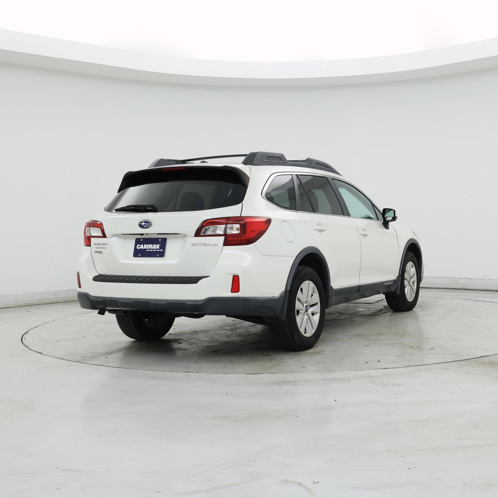 Thumbnail: 2015 Subaru Outback - 8