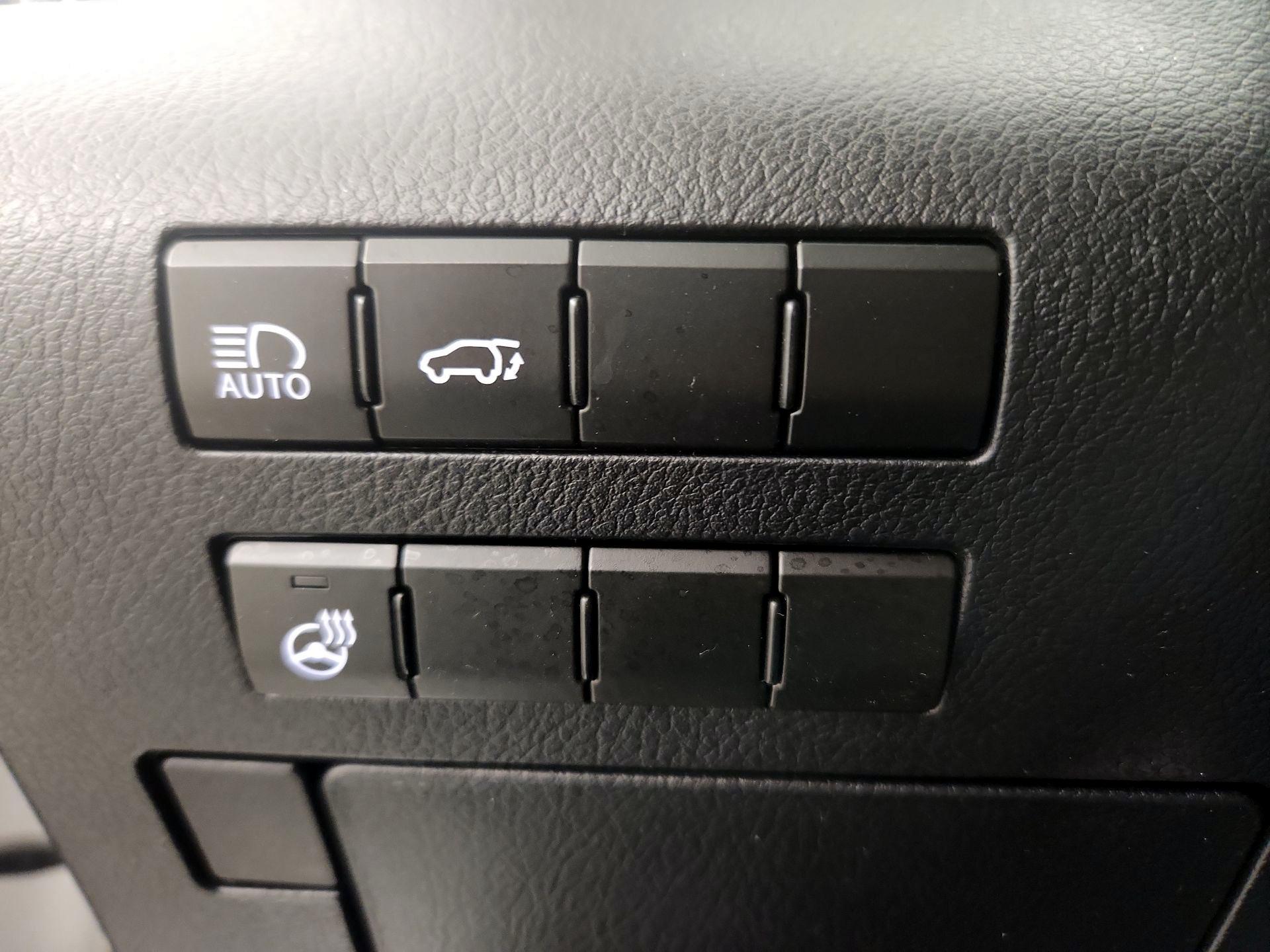 Thumbnail: 2019 Lexus RX - 13