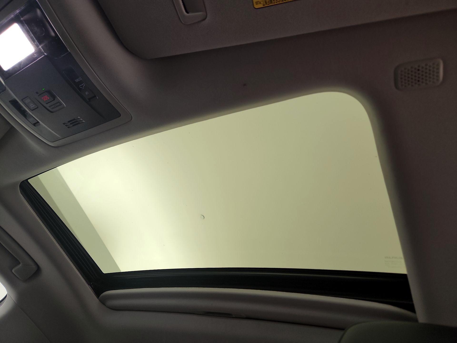 Thumbnail: 2019 Lexus RX - 20