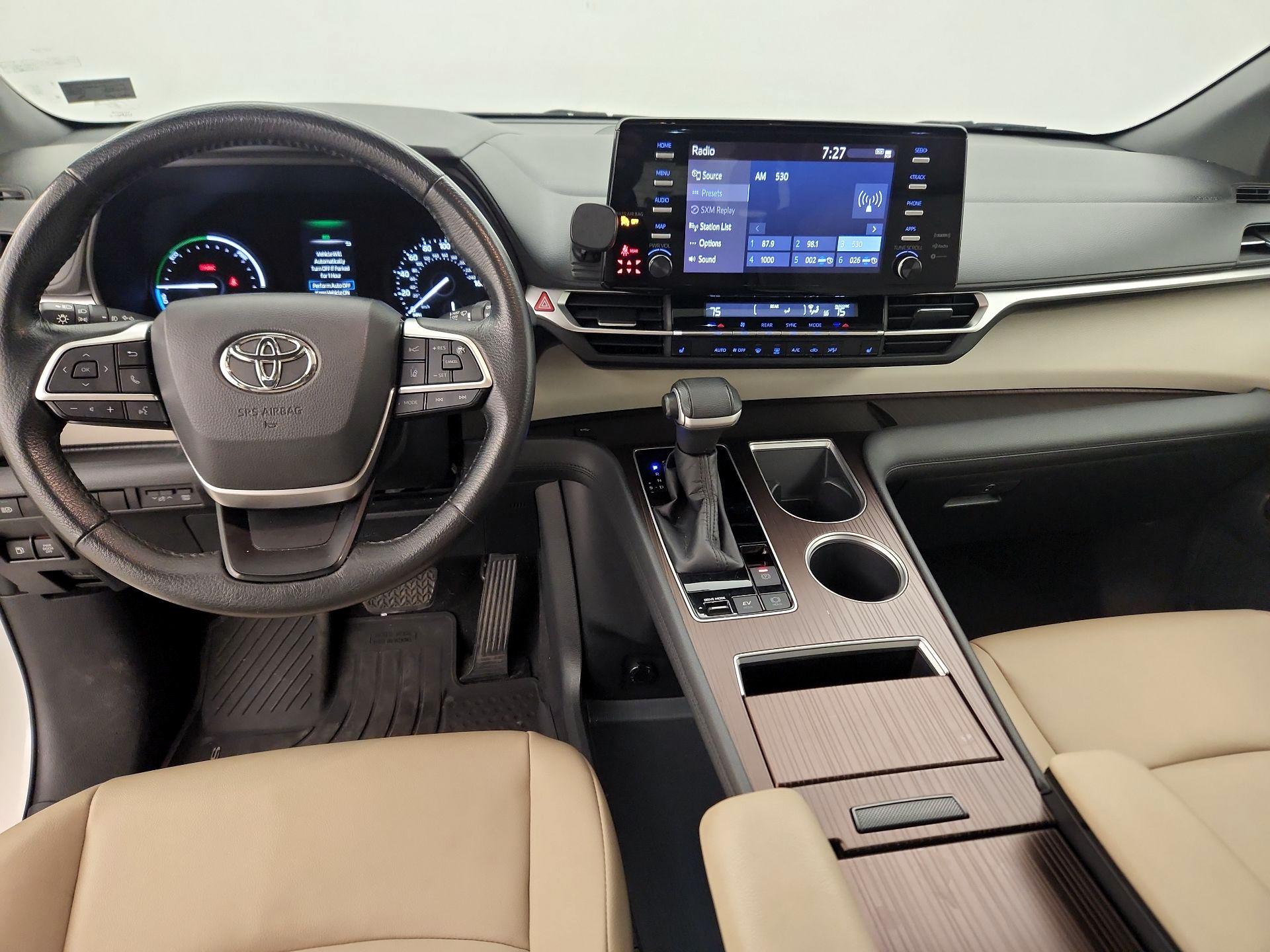 Thumbnail: 2021 Toyota Sienna - 9