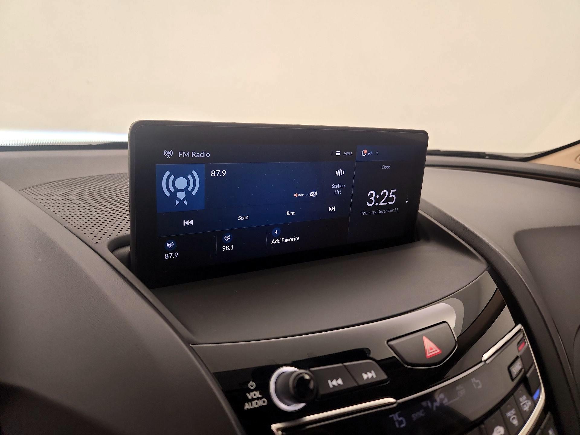 Thumbnail: 2021 Acura RDX - 15