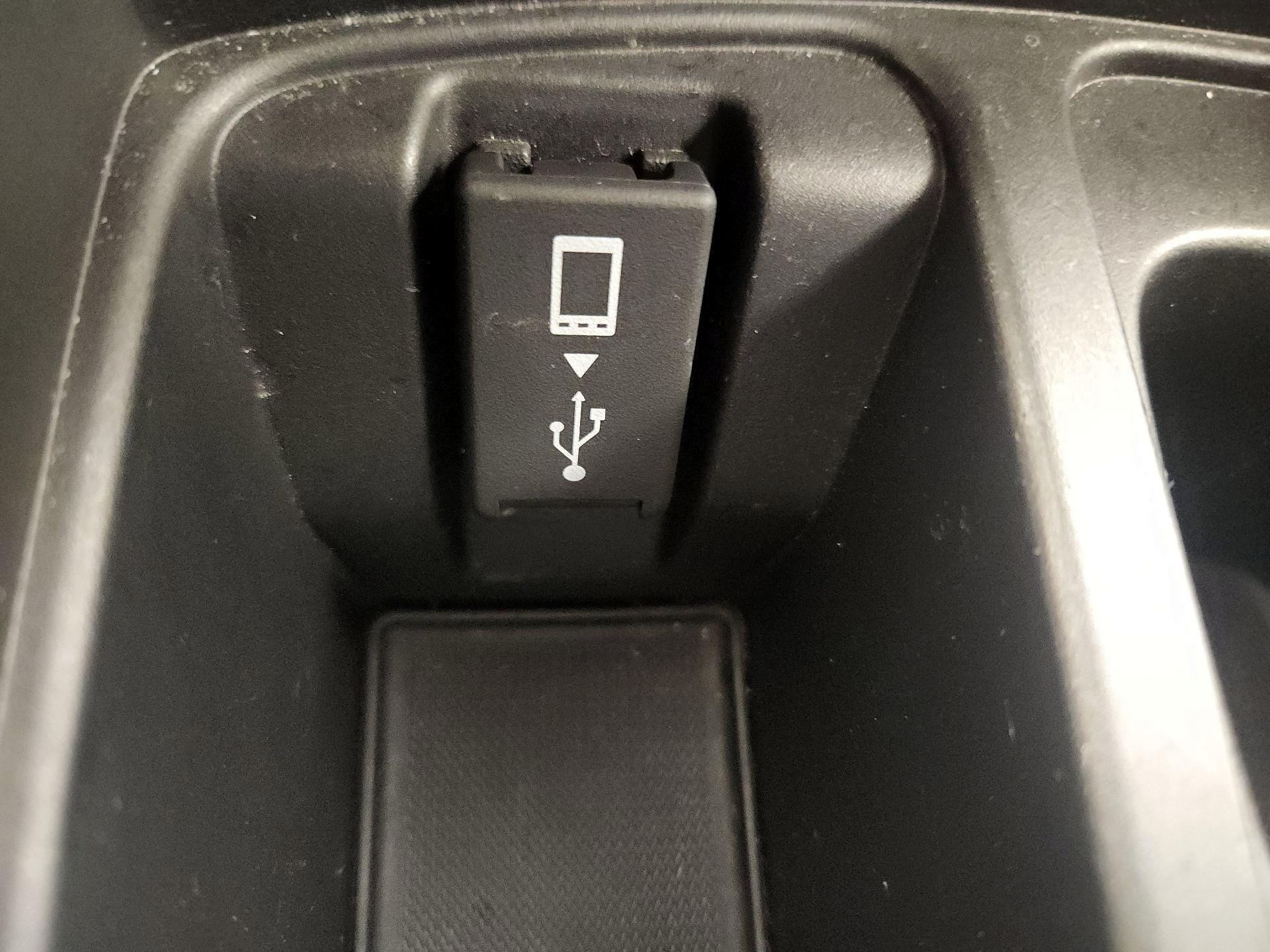 Thumbnail: 2021 Acura RDX - 18