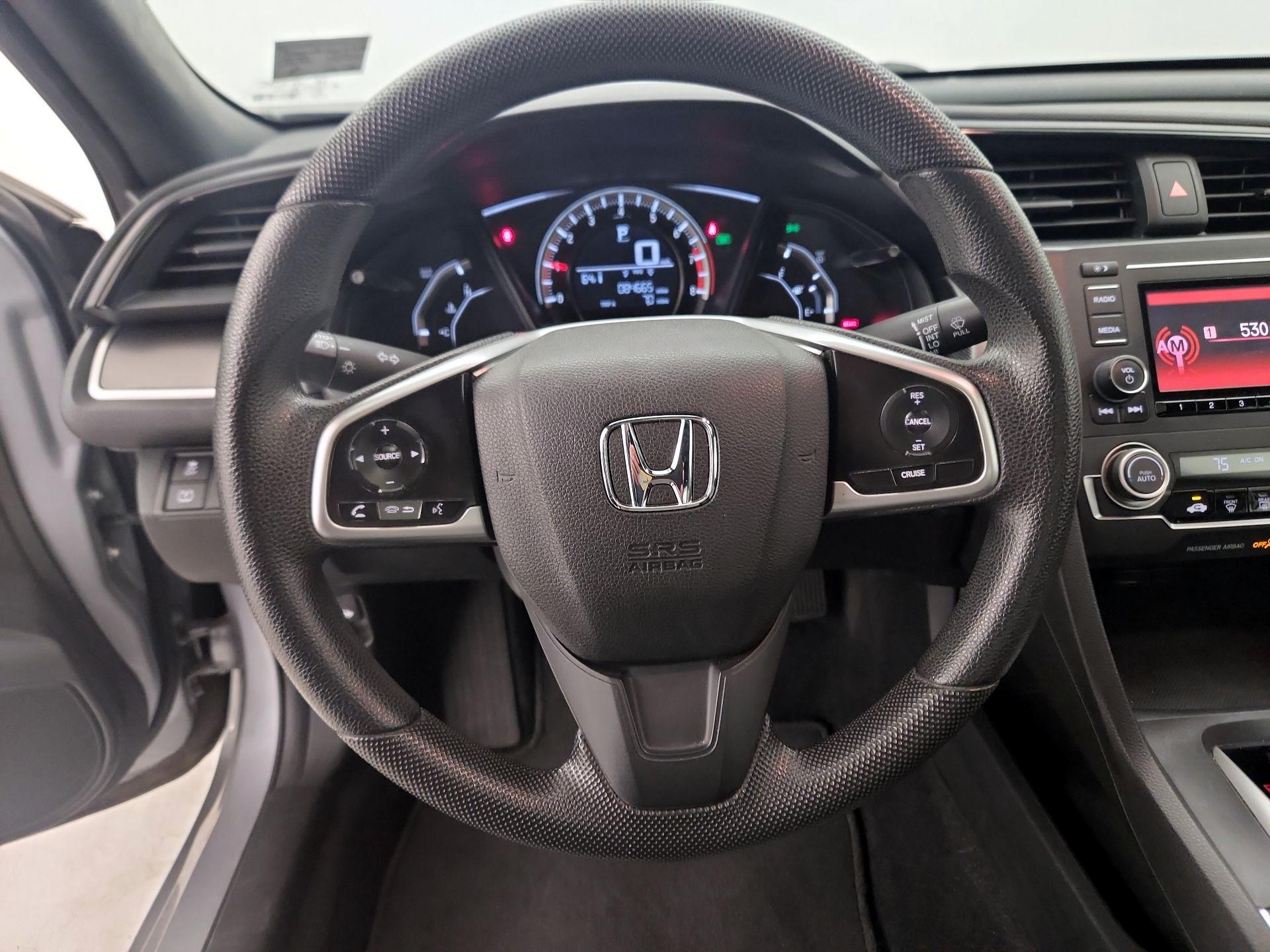 Thumbnail: 2016 Honda Civic - 10