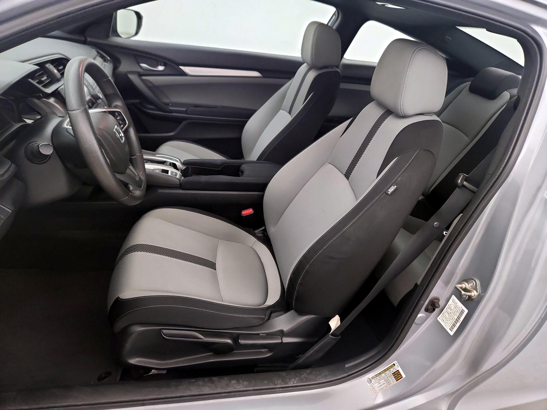 Thumbnail: 2016 Honda Civic - 11