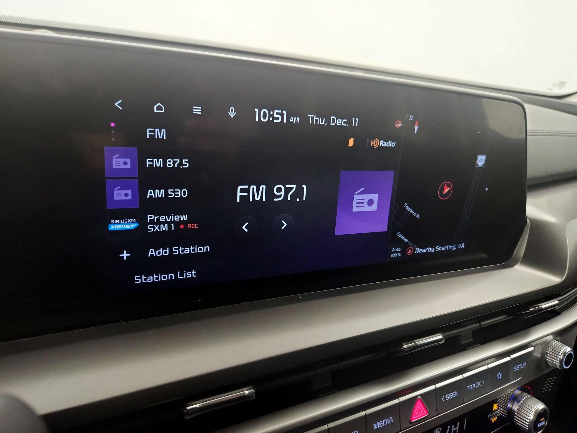 Thumbnail: 2023 Kia Telluride - 16