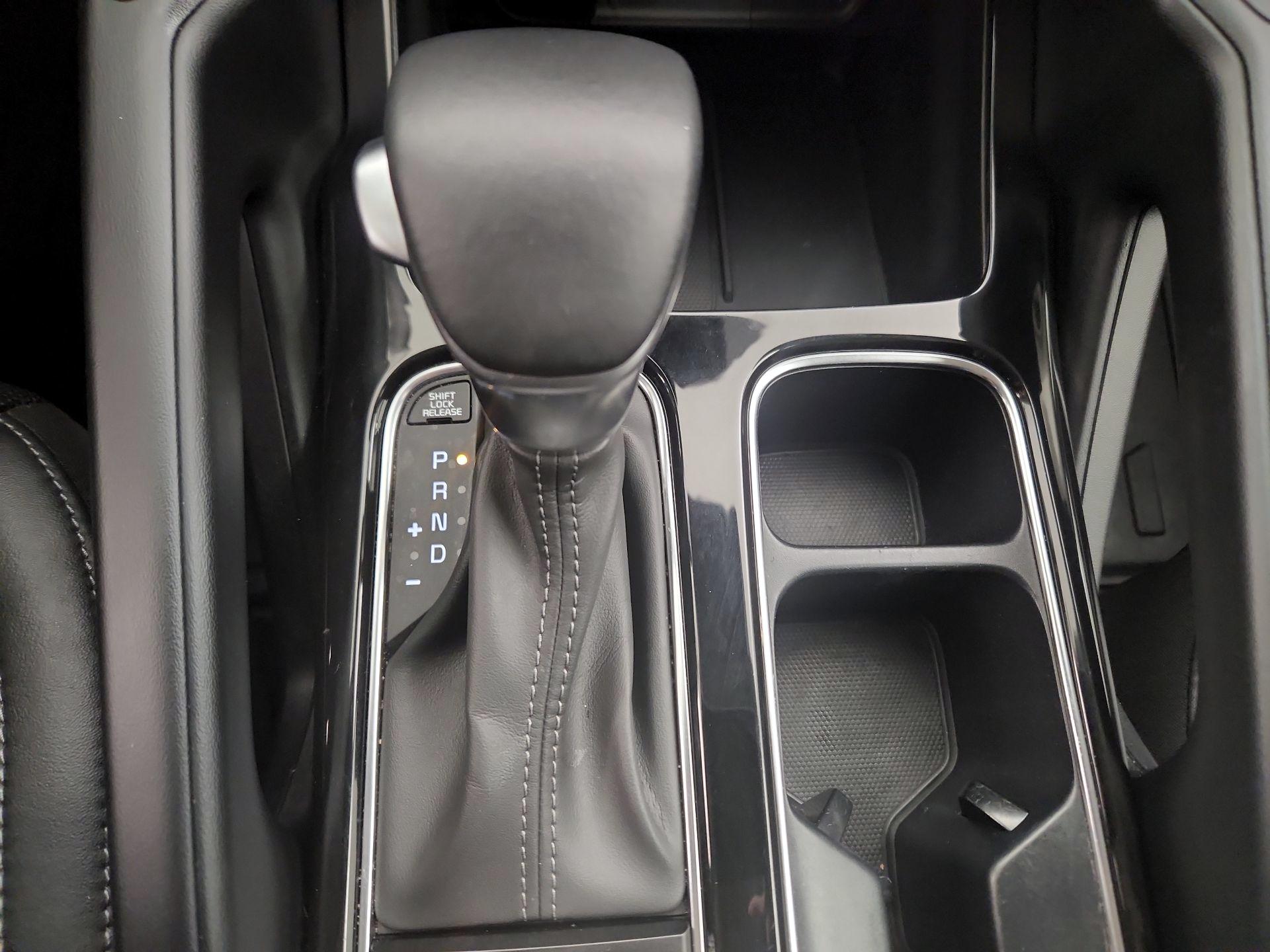 Thumbnail: 2023 Kia Telluride - 18