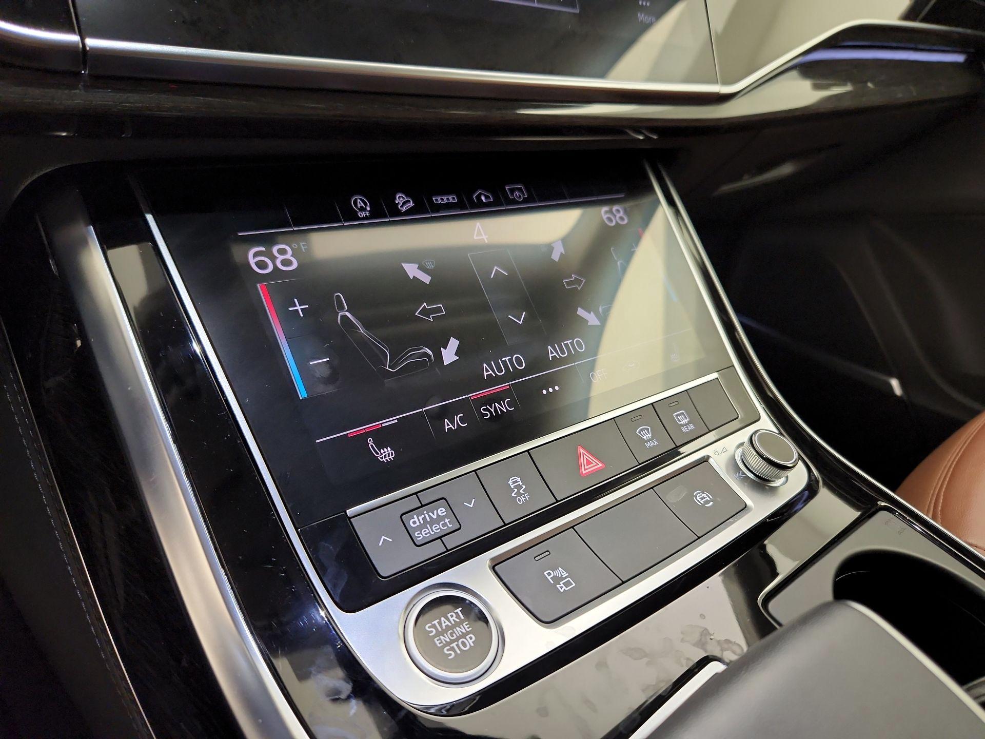 Thumbnail: 2023 Audi Q7 - 16