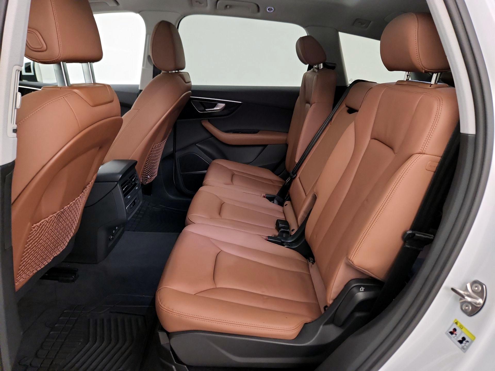 Thumbnail: 2023 Audi Q7 - 19